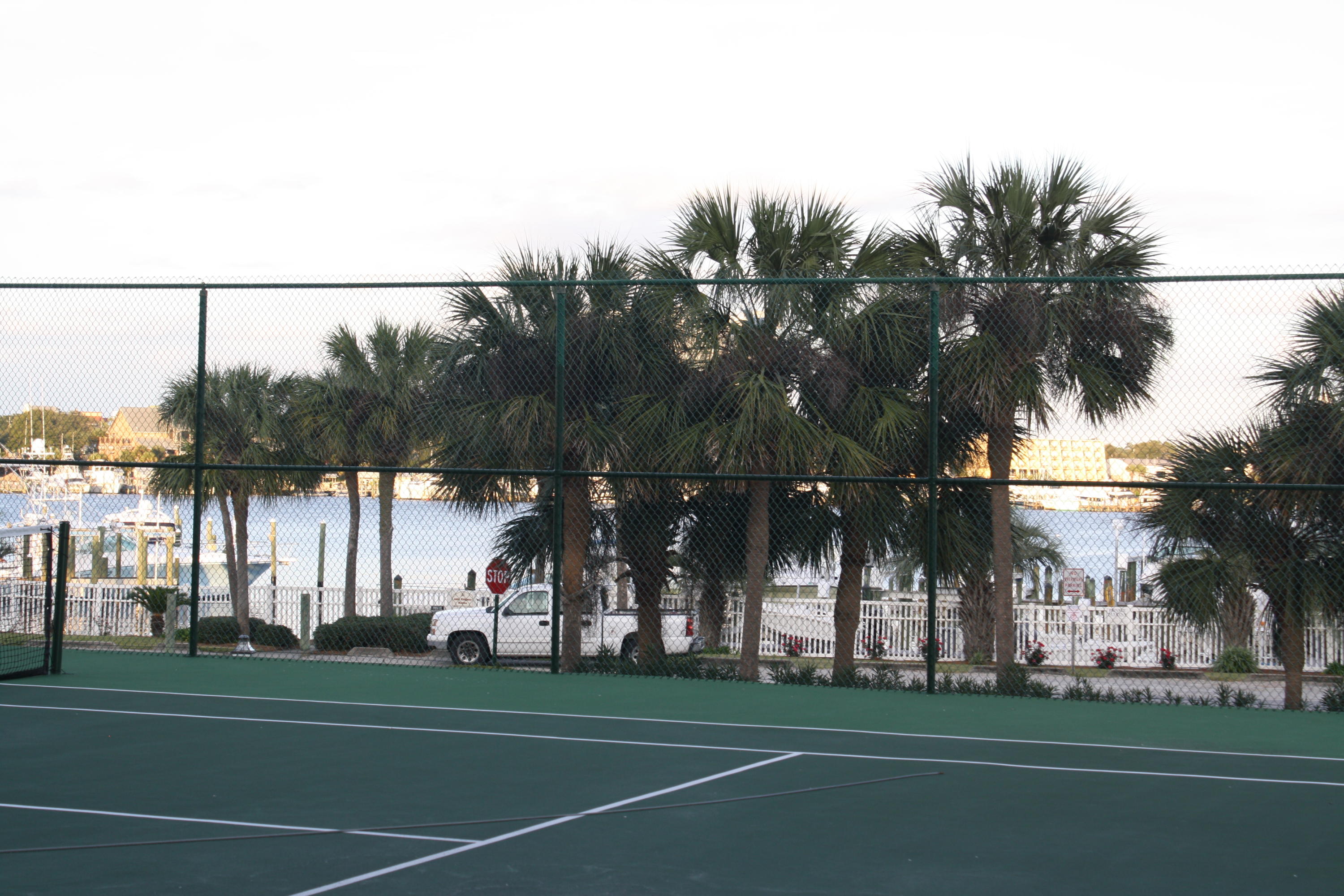 WATERVIEW TOWERS - Residential