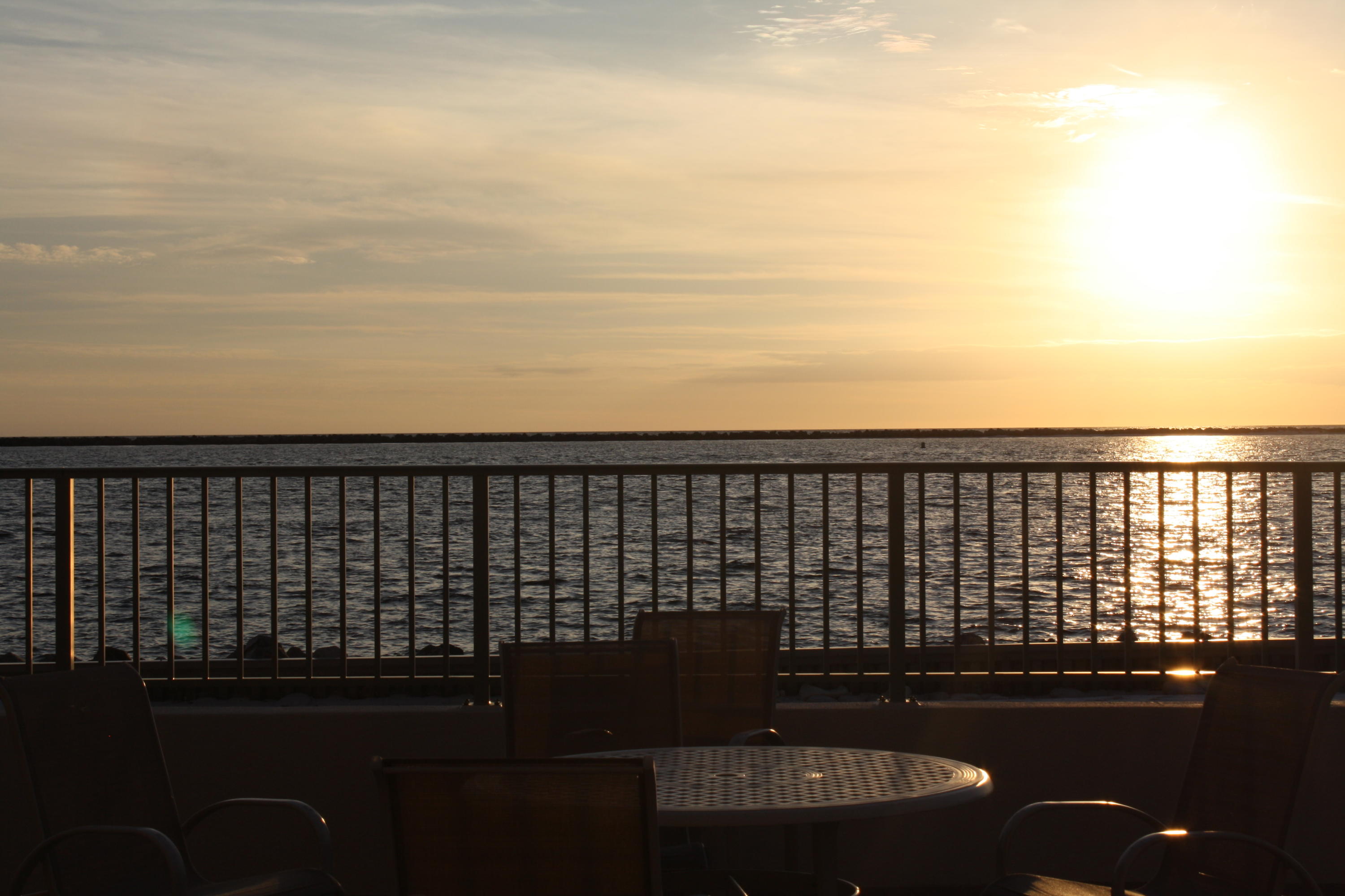 WATERVIEW TOWERS - Residential