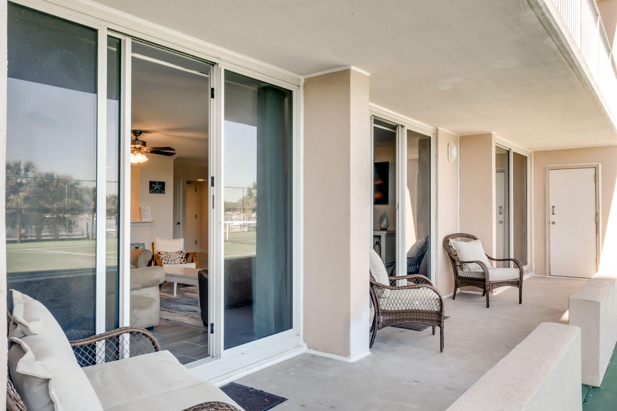 WATERVIEW TOWERS - Residential