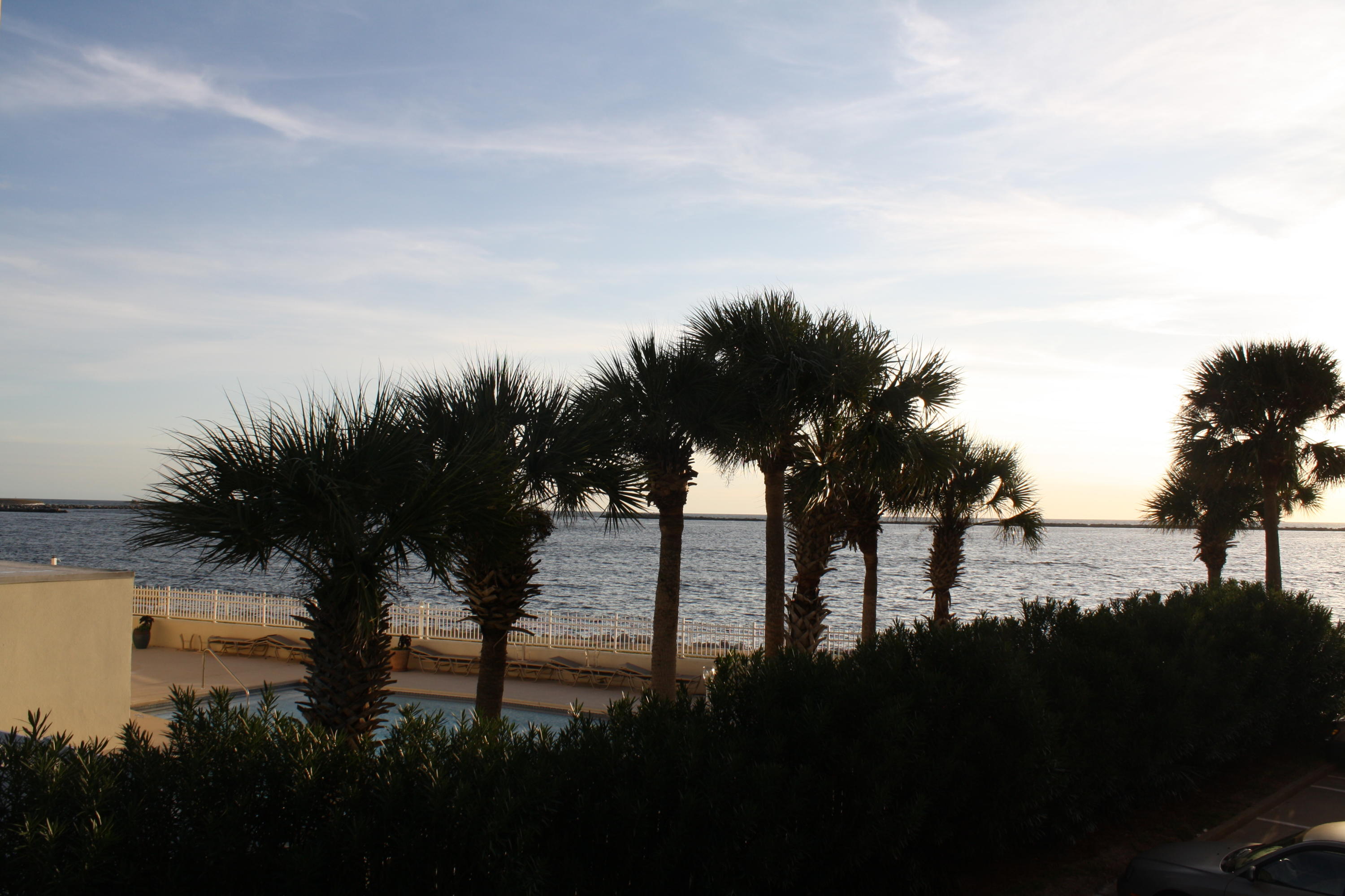 WATERVIEW TOWERS - Residential