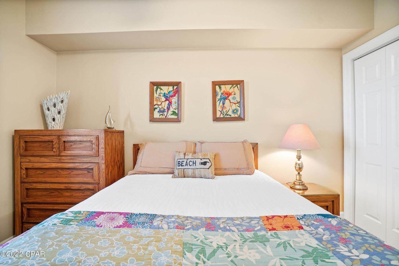 SUNRISE BEACH - Residential