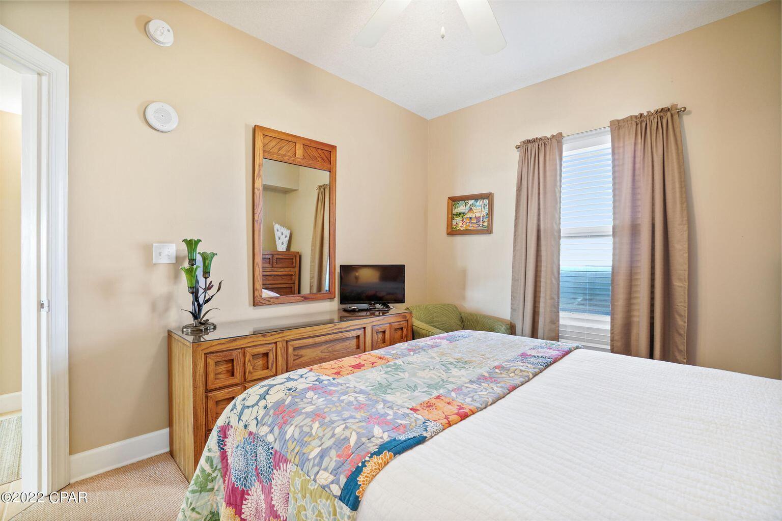 SUNRISE BEACH - Residential