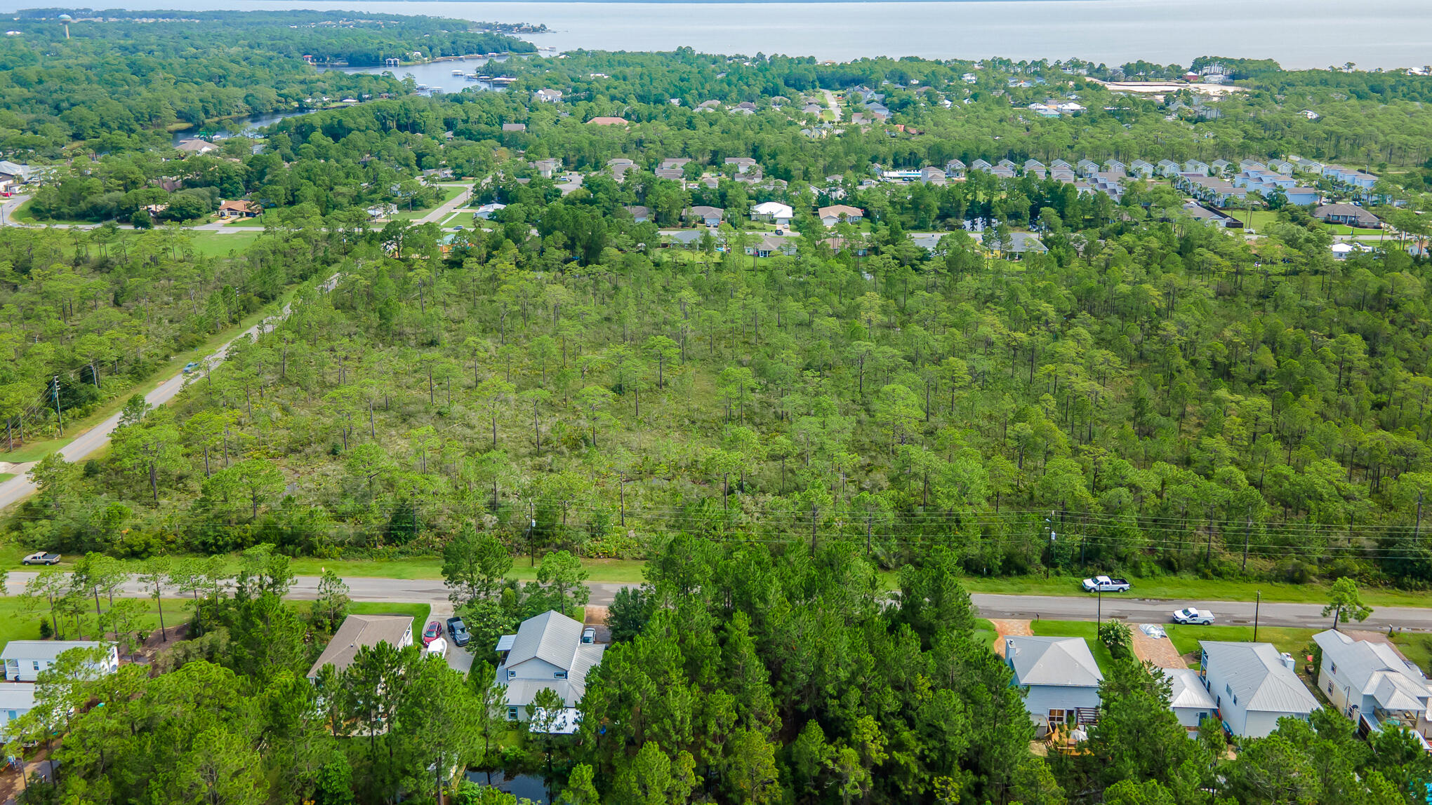 MACK BAYOU PINES S/D - Land