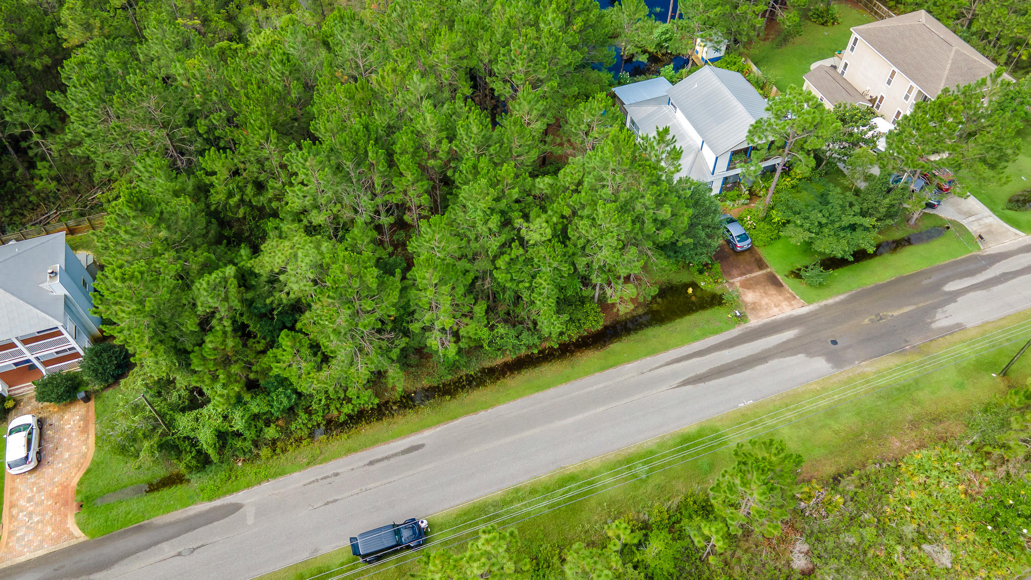 MACK BAYOU PINES S/D - Land