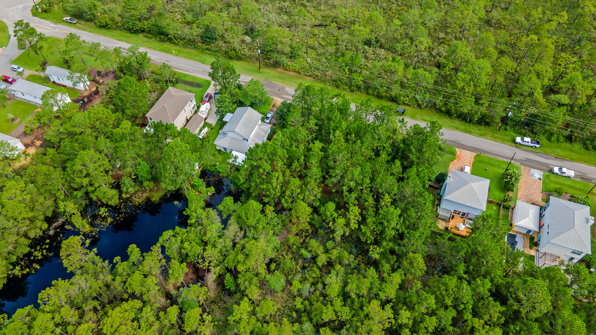 MACK BAYOU PINES S/D - Land