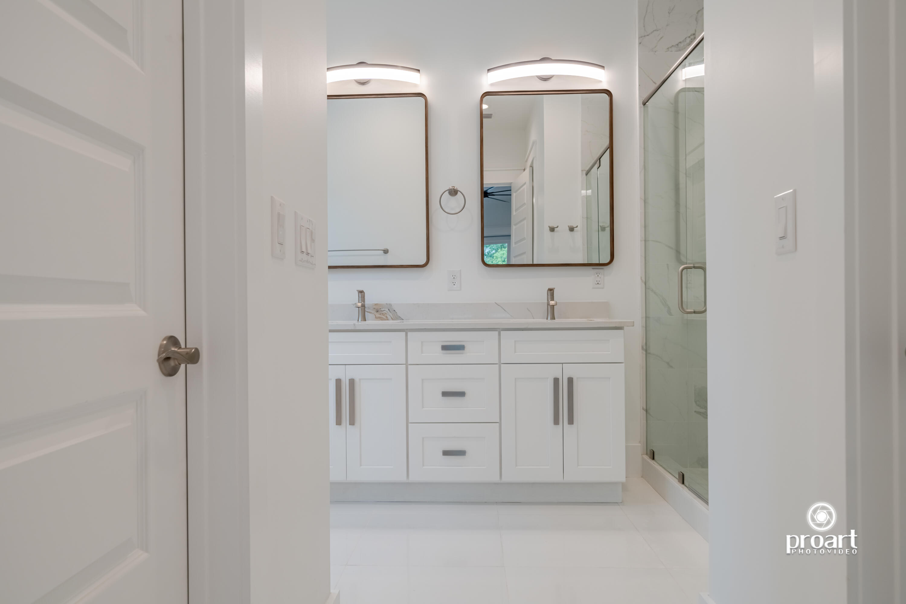 TOWN OF SANTA ROSA - Residential