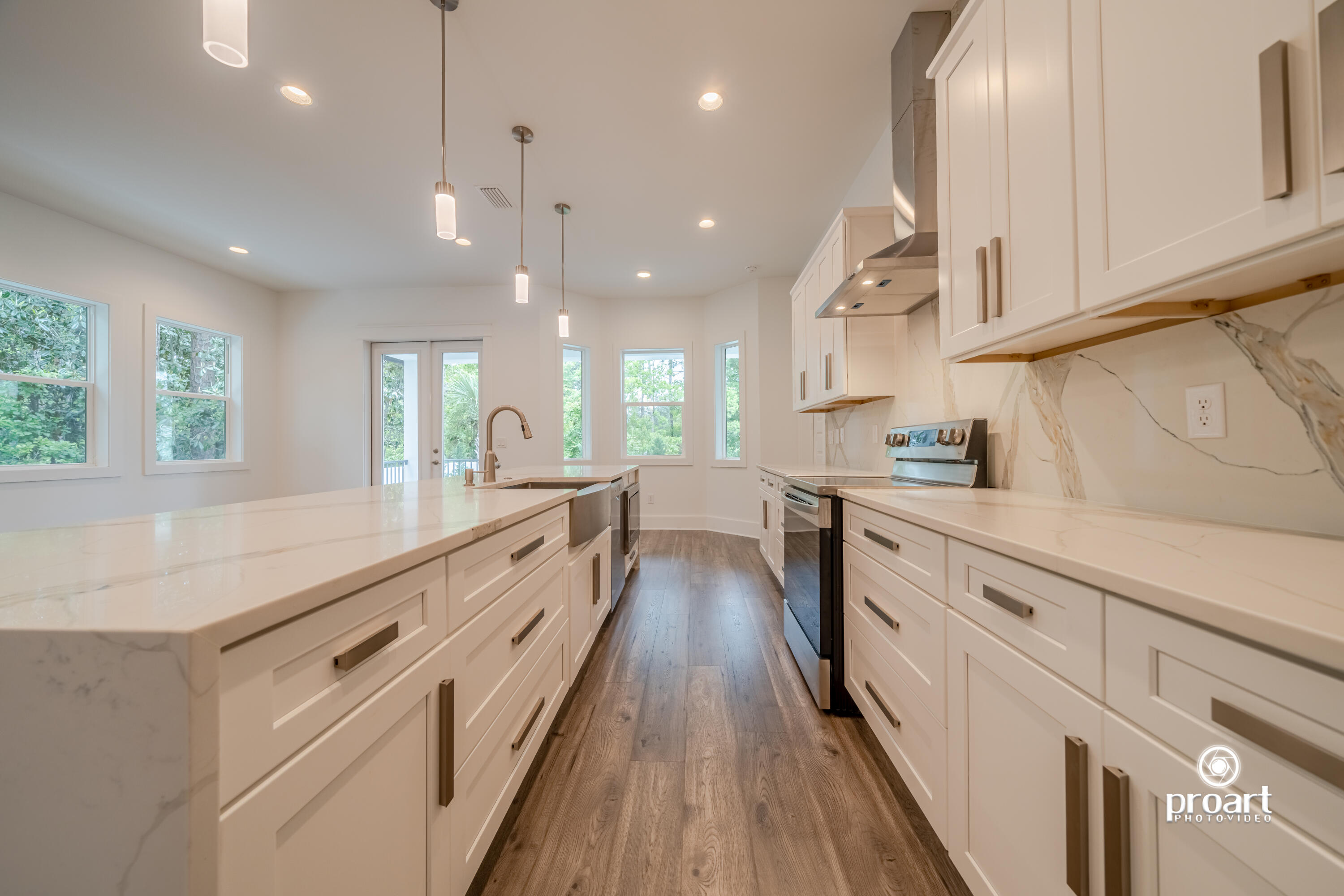 TOWN OF SANTA ROSA - Residential