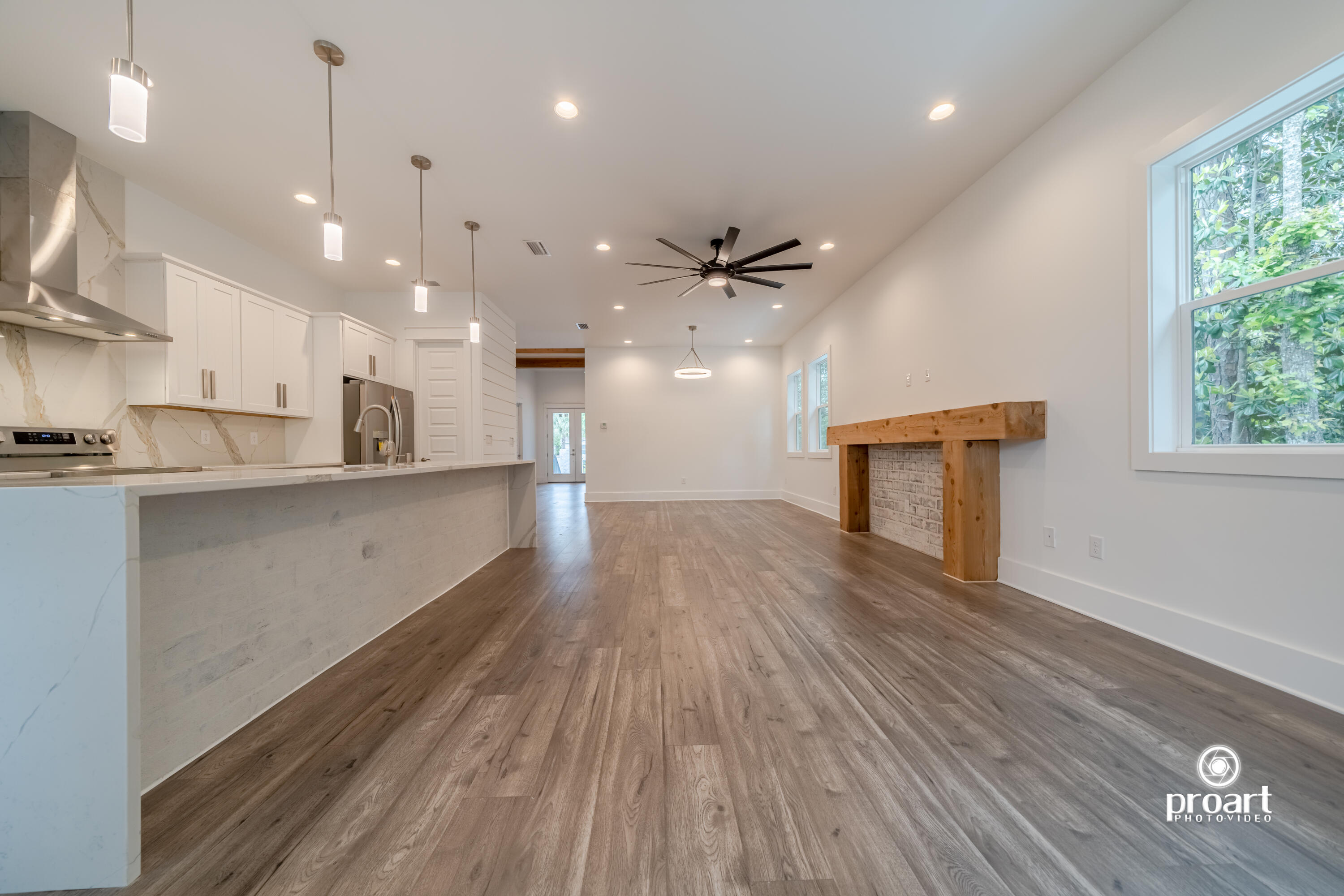 TOWN OF SANTA ROSA - Residential