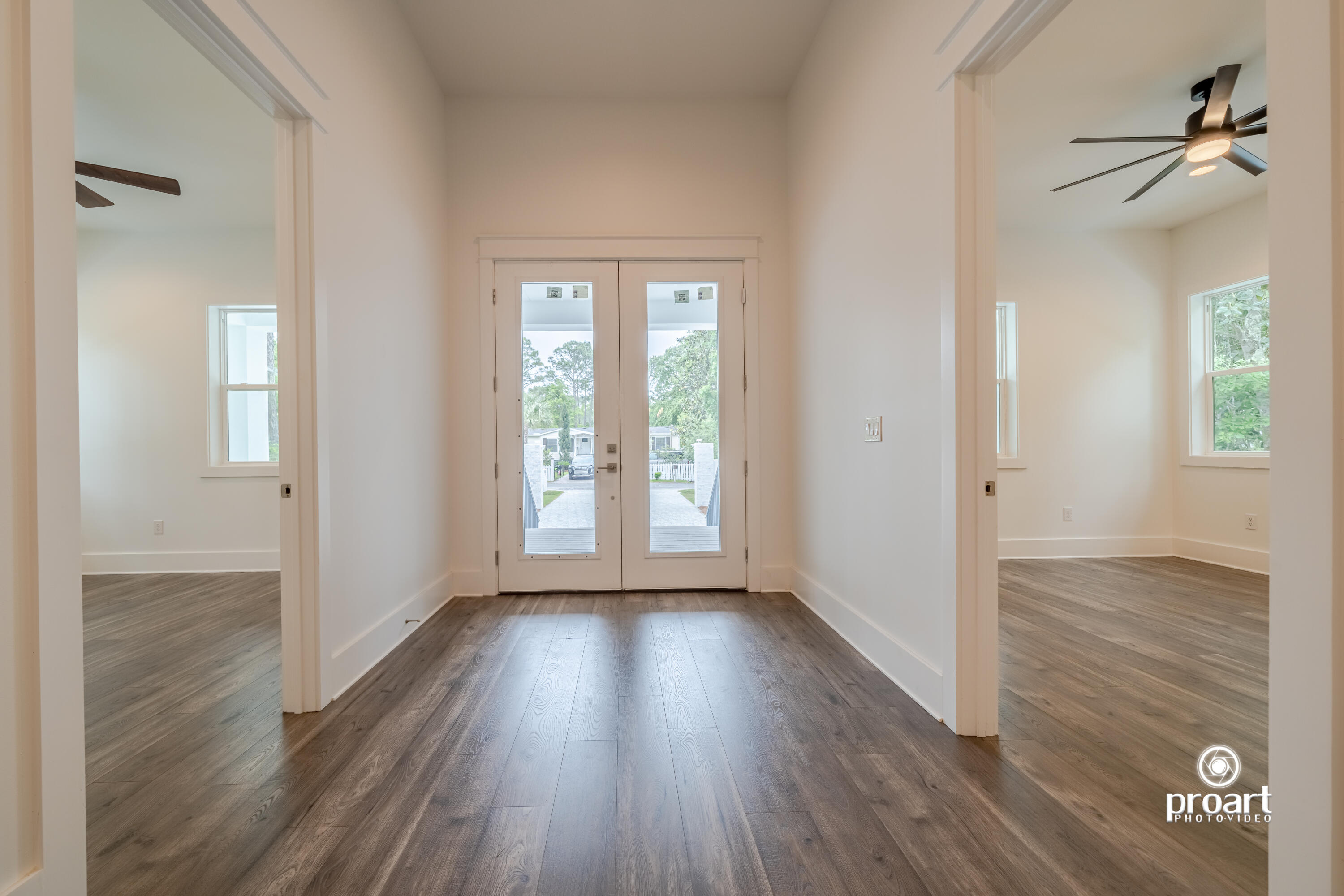 TOWN OF SANTA ROSA - Residential