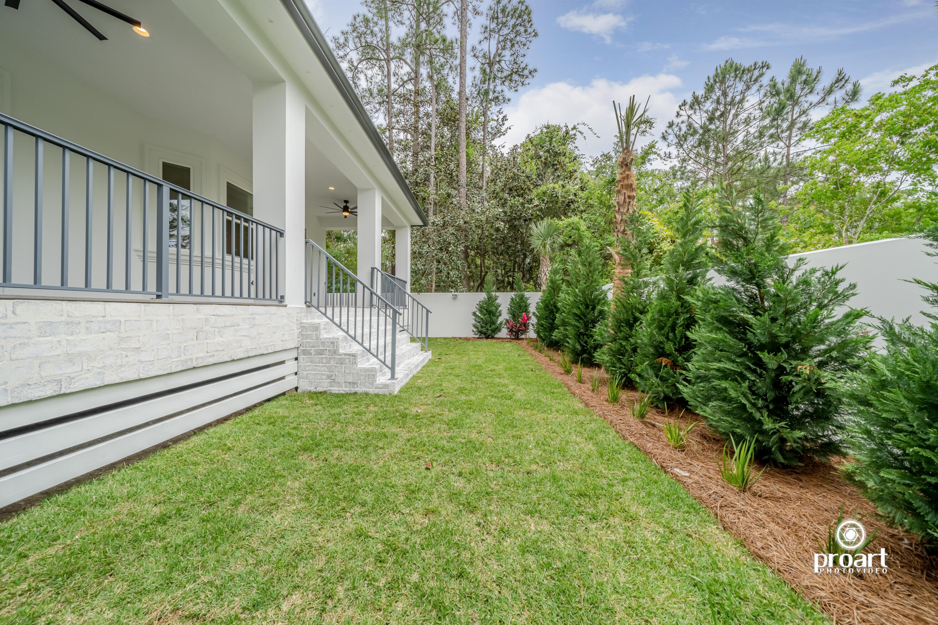 TOWN OF SANTA ROSA - Residential