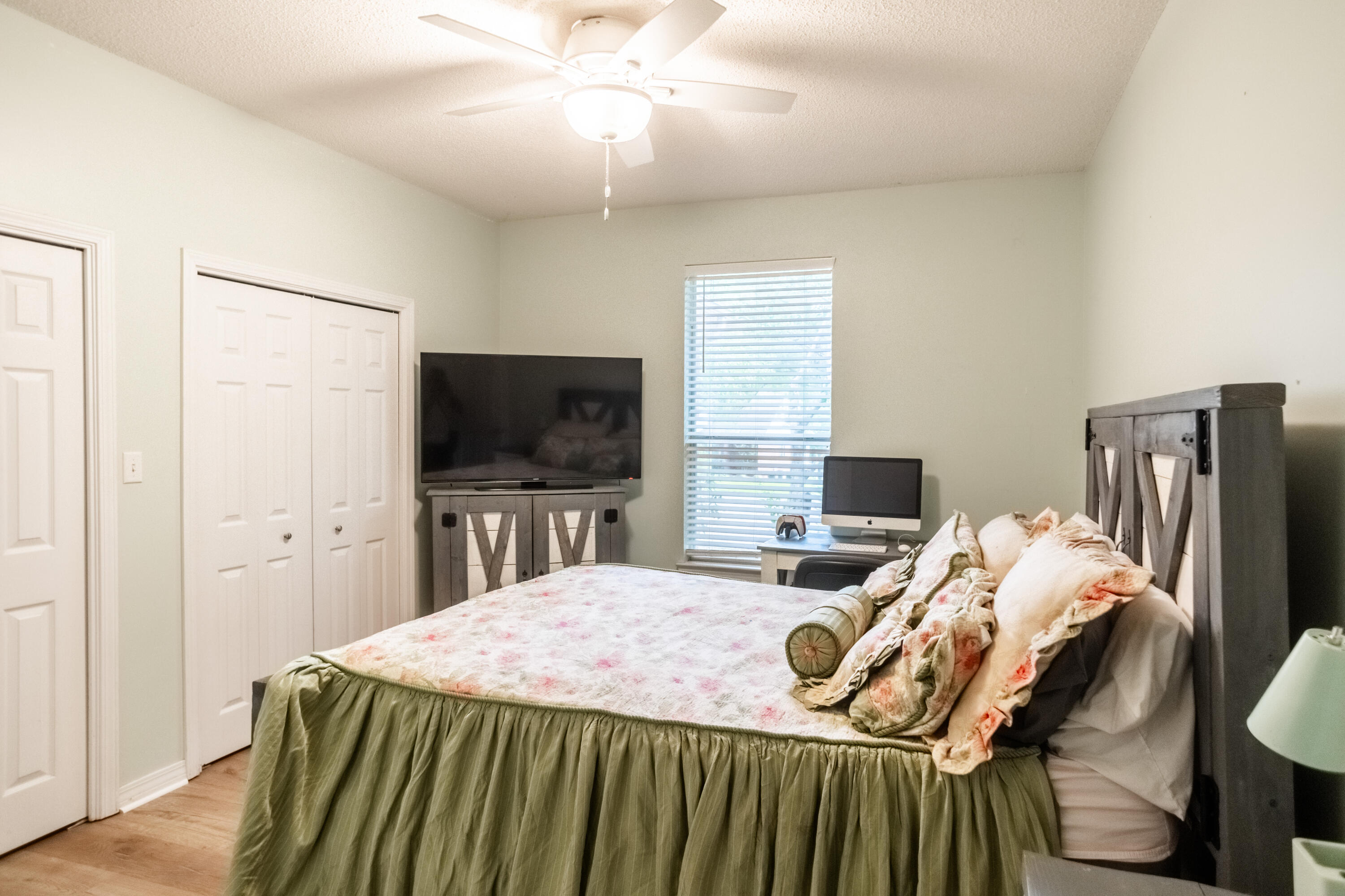 ROCKY BAYOU COUNTRY CLUB ESTATES 3 - Residential