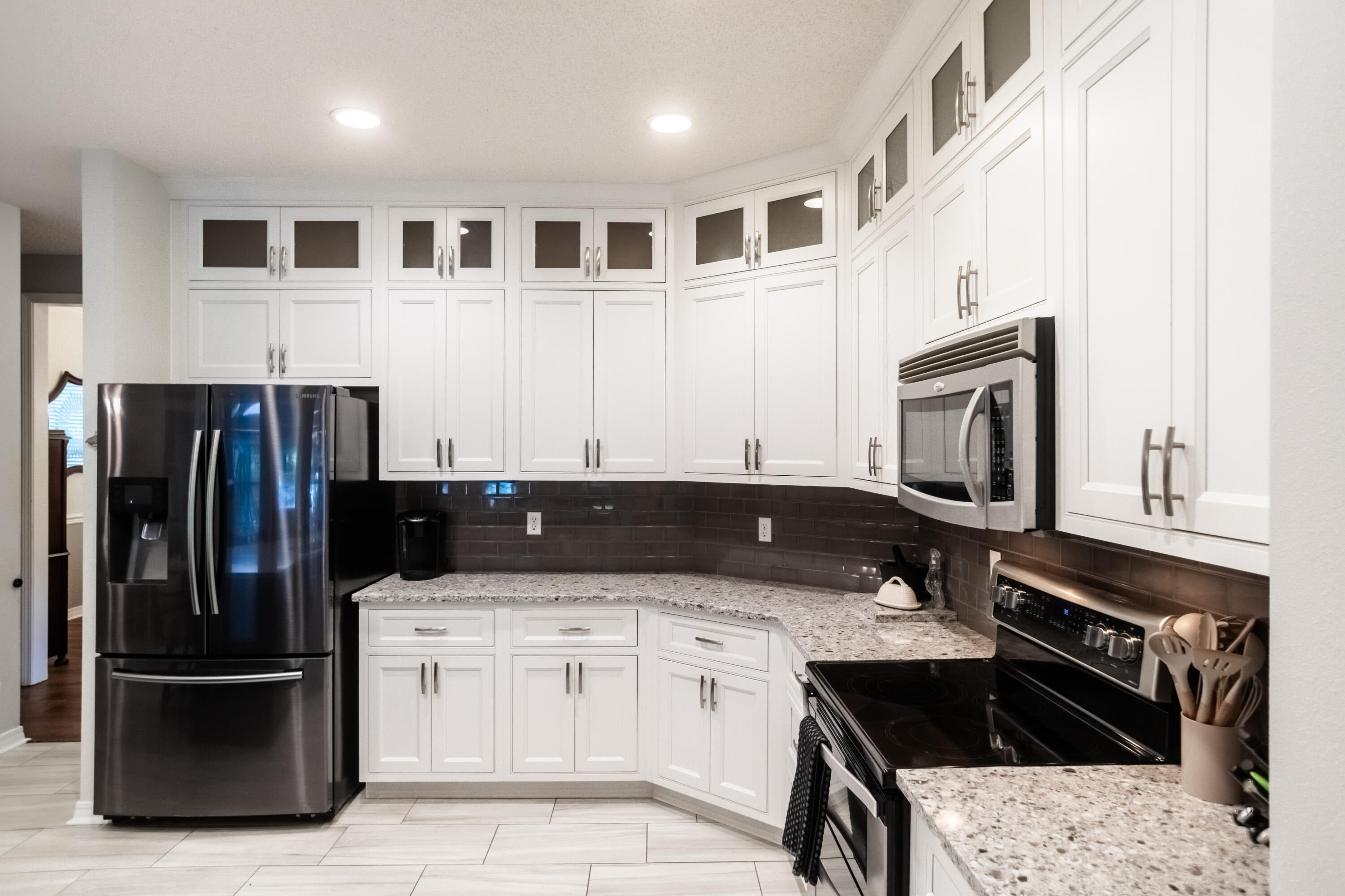 ROCKY BAYOU COUNTRY CLUB ESTATES 3 - Residential