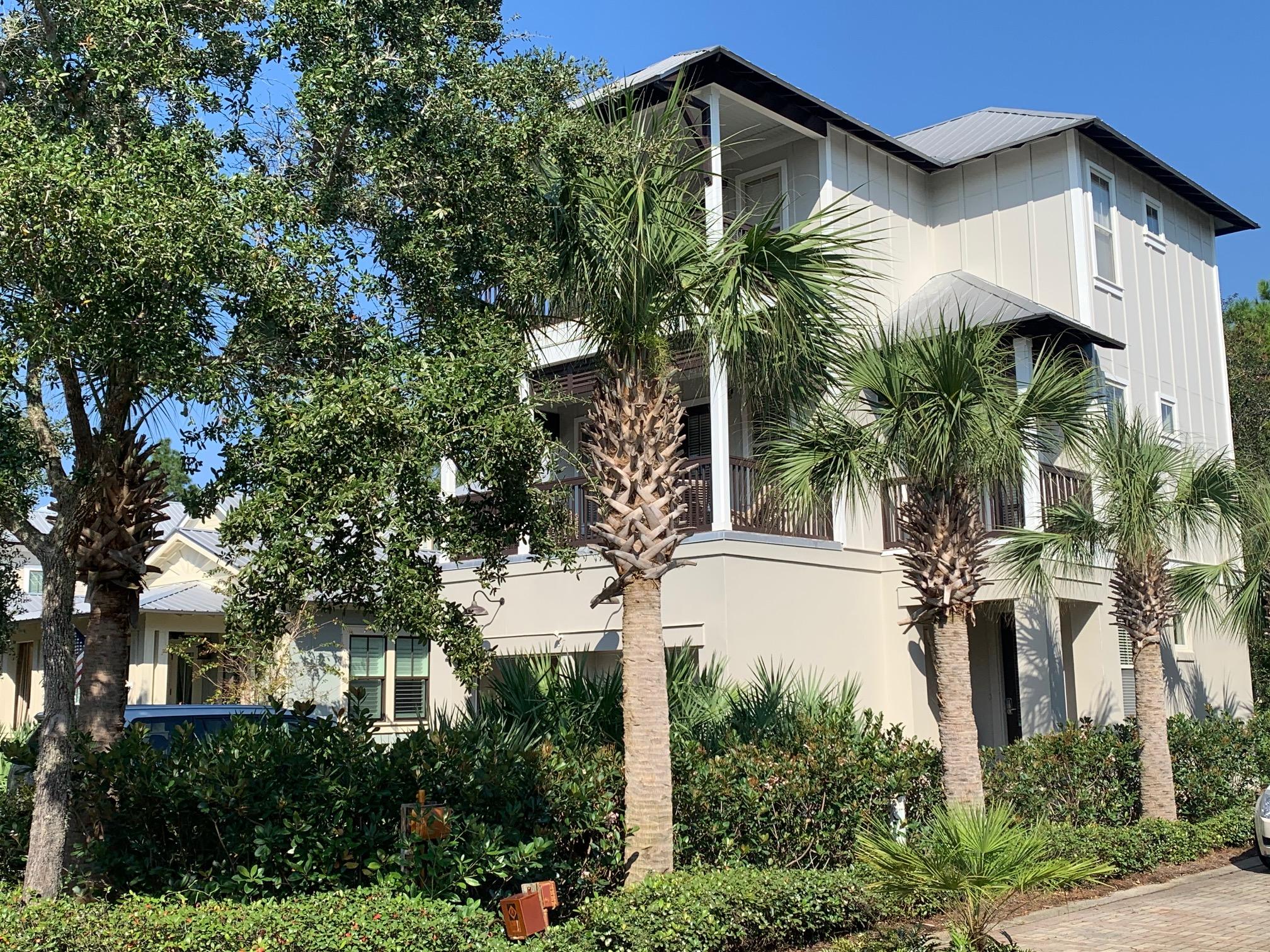 COTTAGES AT EASTERN LAKE - Residential