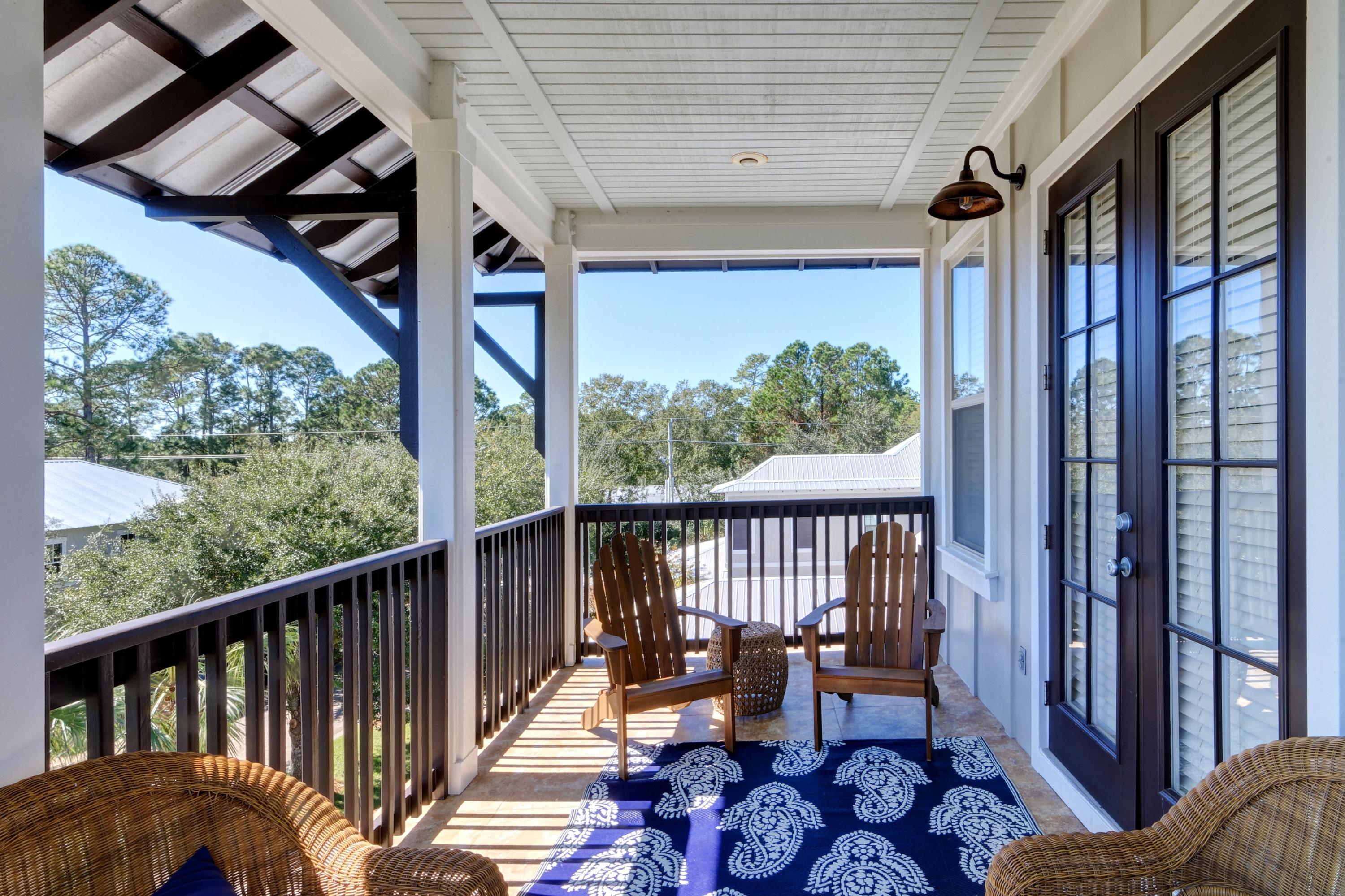 COTTAGES AT EASTERN LAKE - Residential