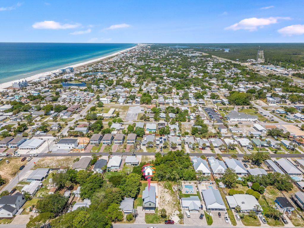 LAGUNA BEACH 8TH ADDN - Residential