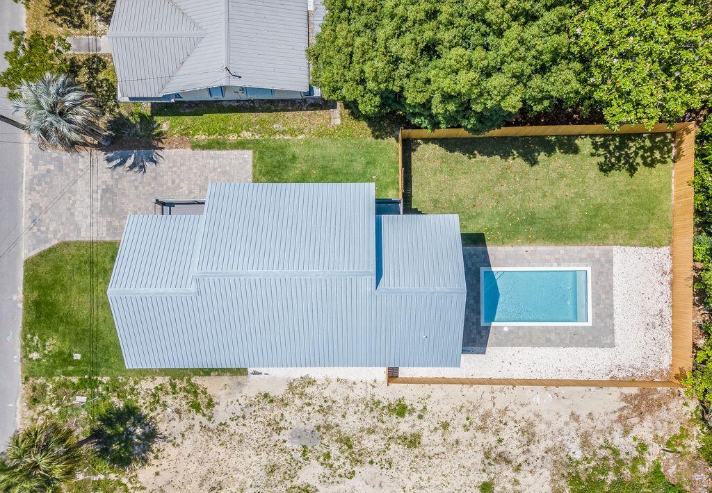 LAGUNA BEACH 8TH ADDN - Residential