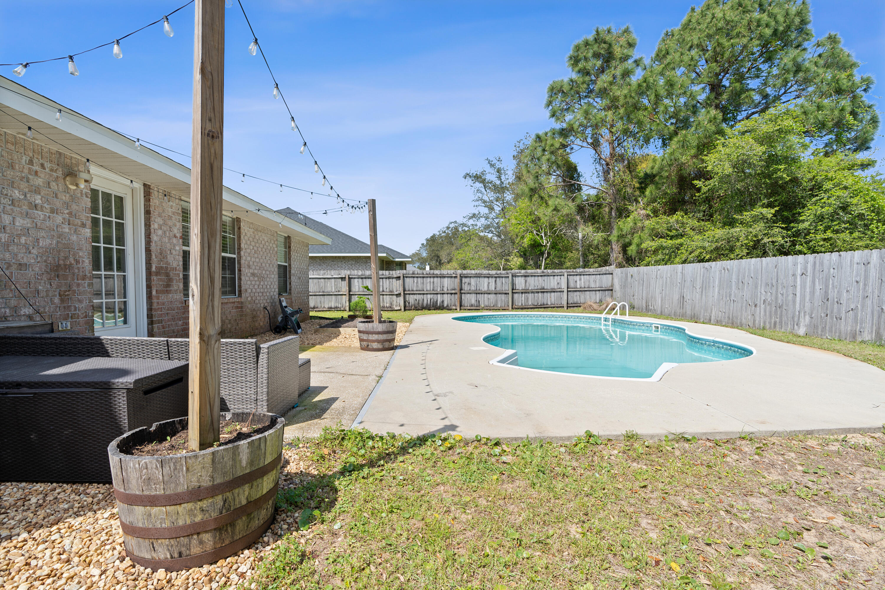 MARION MANOR - Residential