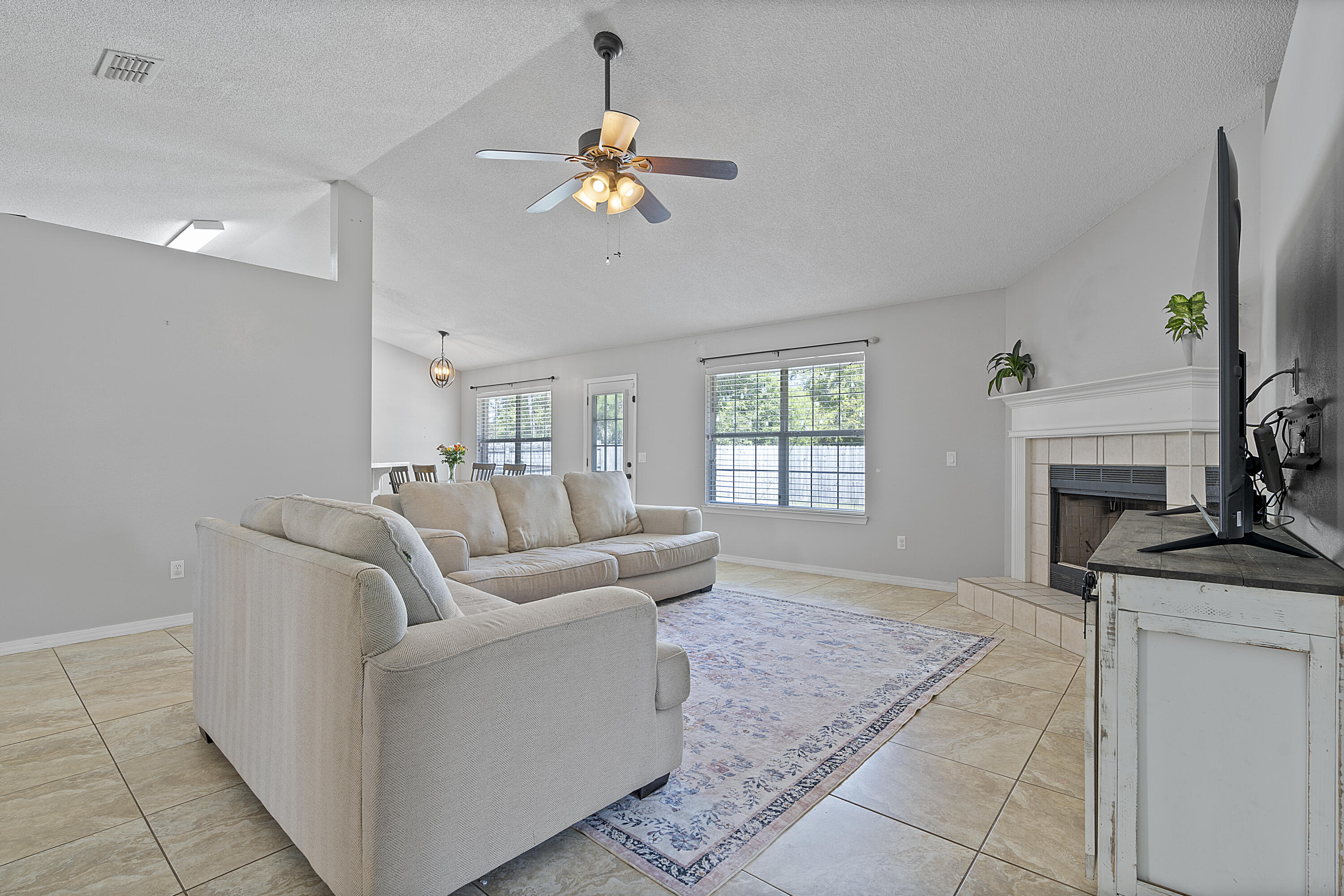 MARION MANOR - Residential