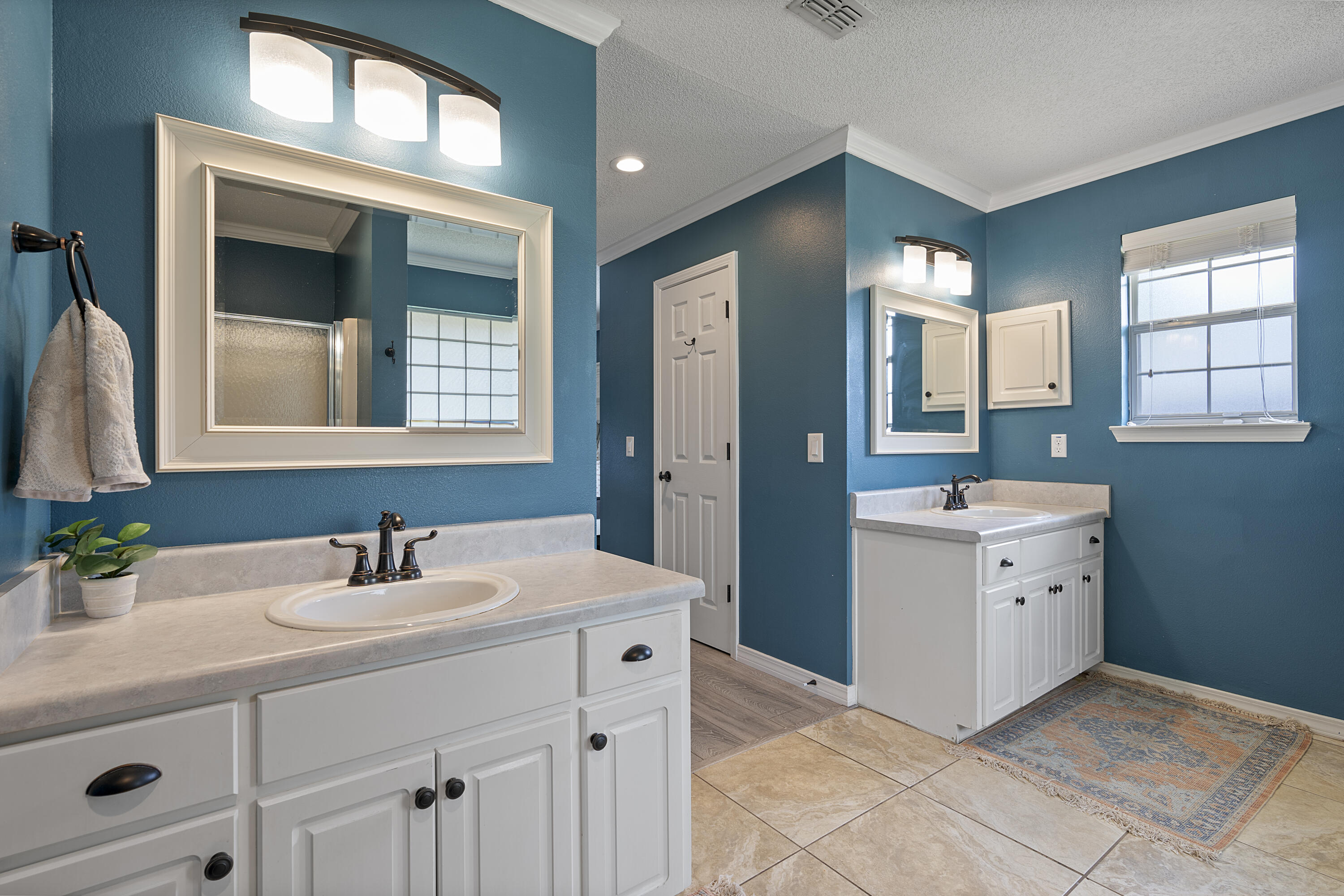MARION MANOR - Residential