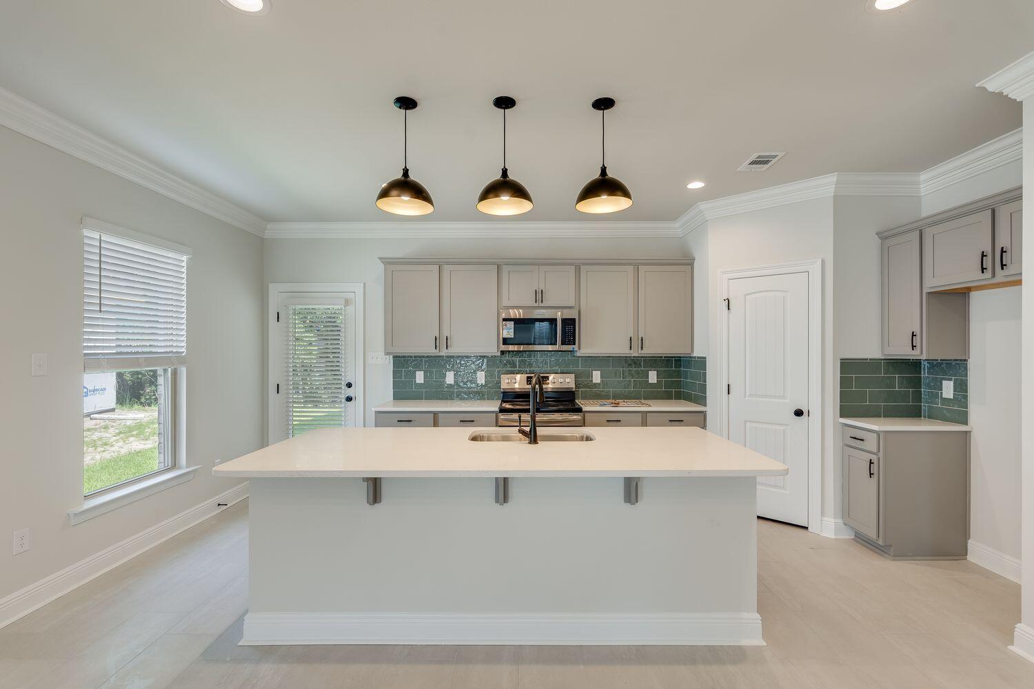 HAMMOCK BAY ( A brand New Subdivision of the Hammock Bay) The Moonswept - Residential Lease