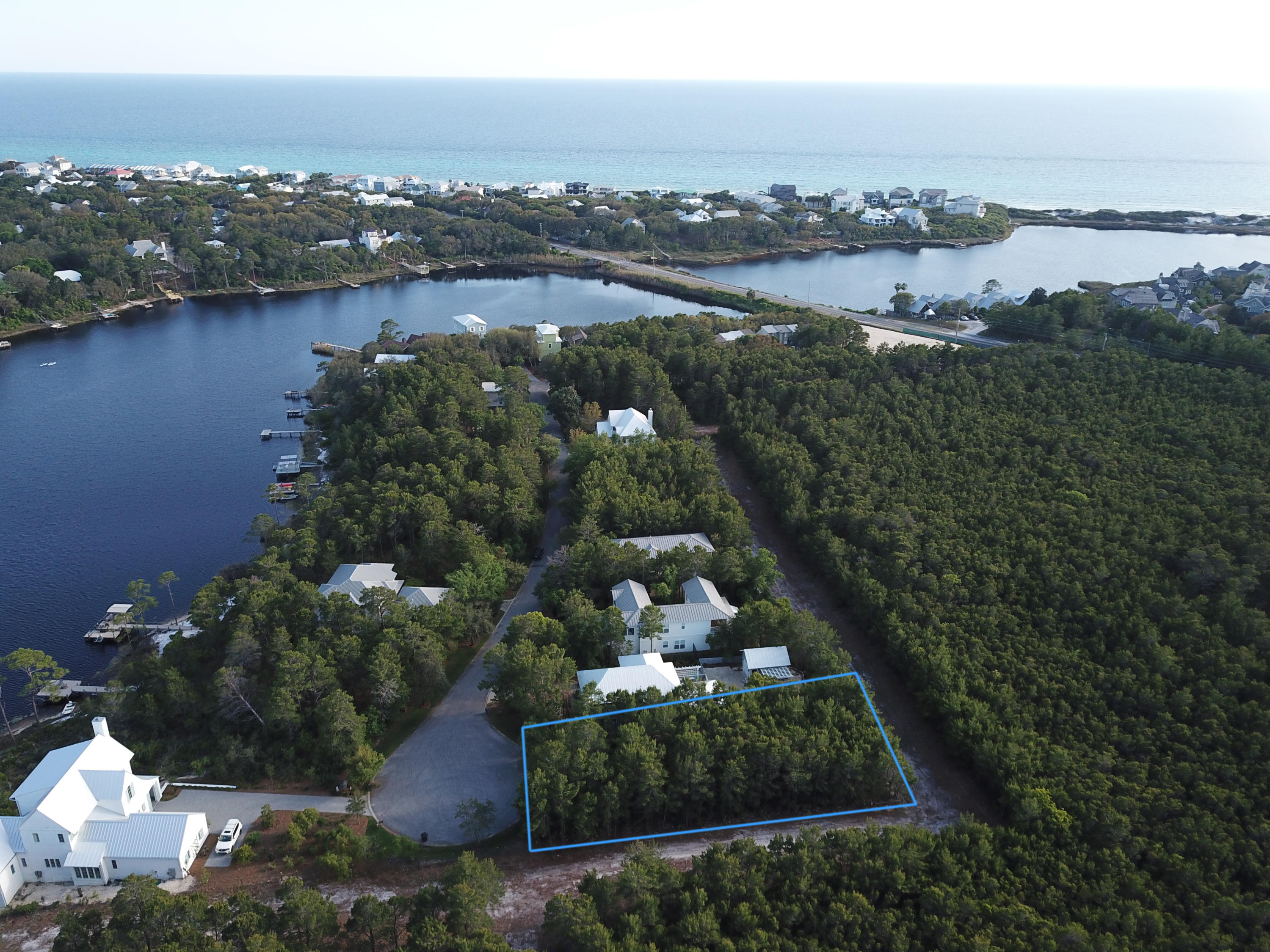 THE LANDING AT CAMP CREEK - Land
