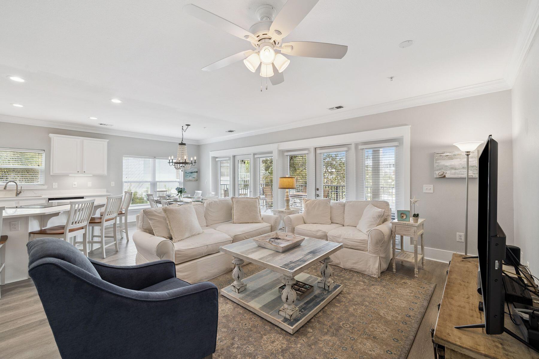 80 W Seacrest Beach Boulevard 102