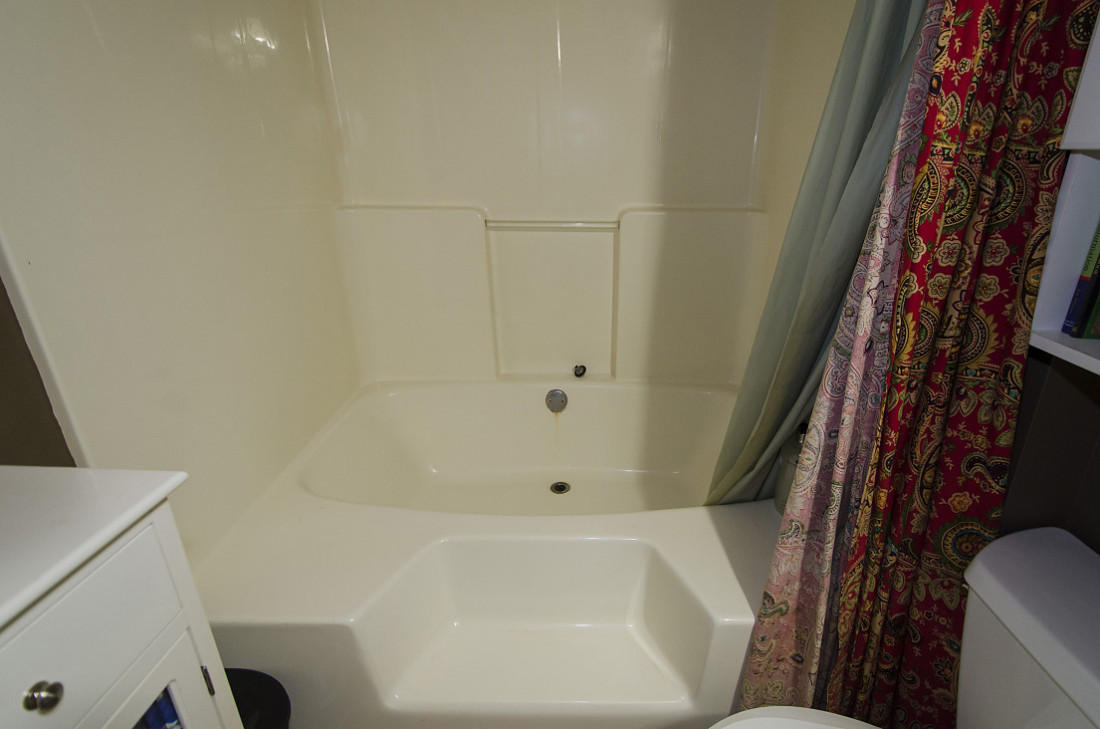 HELMS & ALLEN - Residential