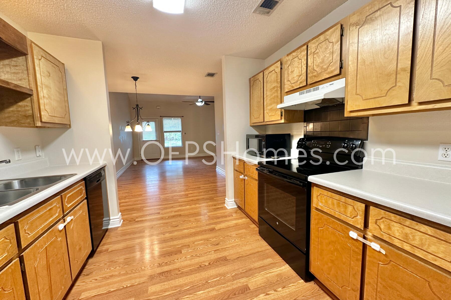 BLUE RIDGE ESTATES S/D - Residential Lease