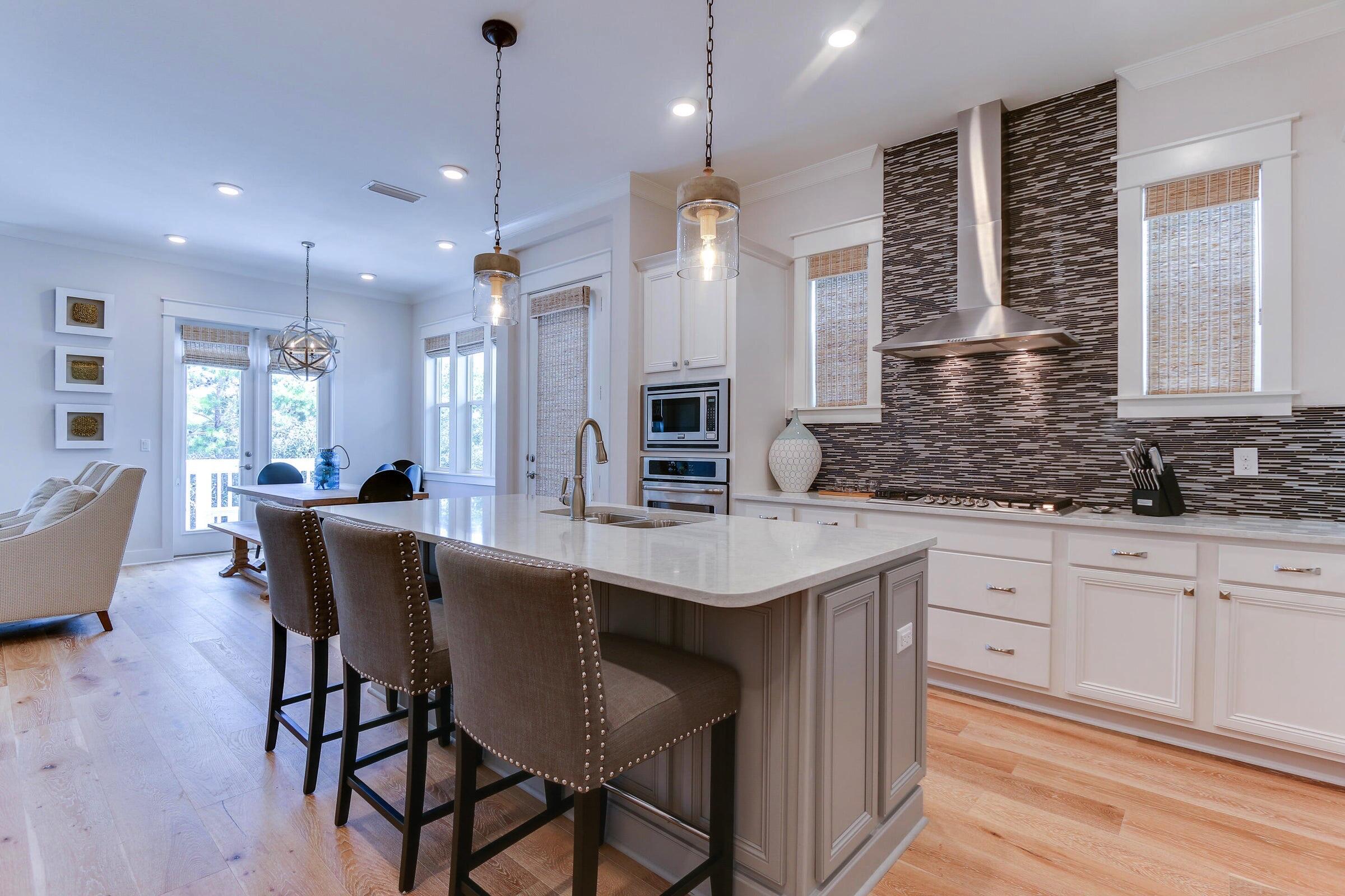 Prominence on 30a - Residential