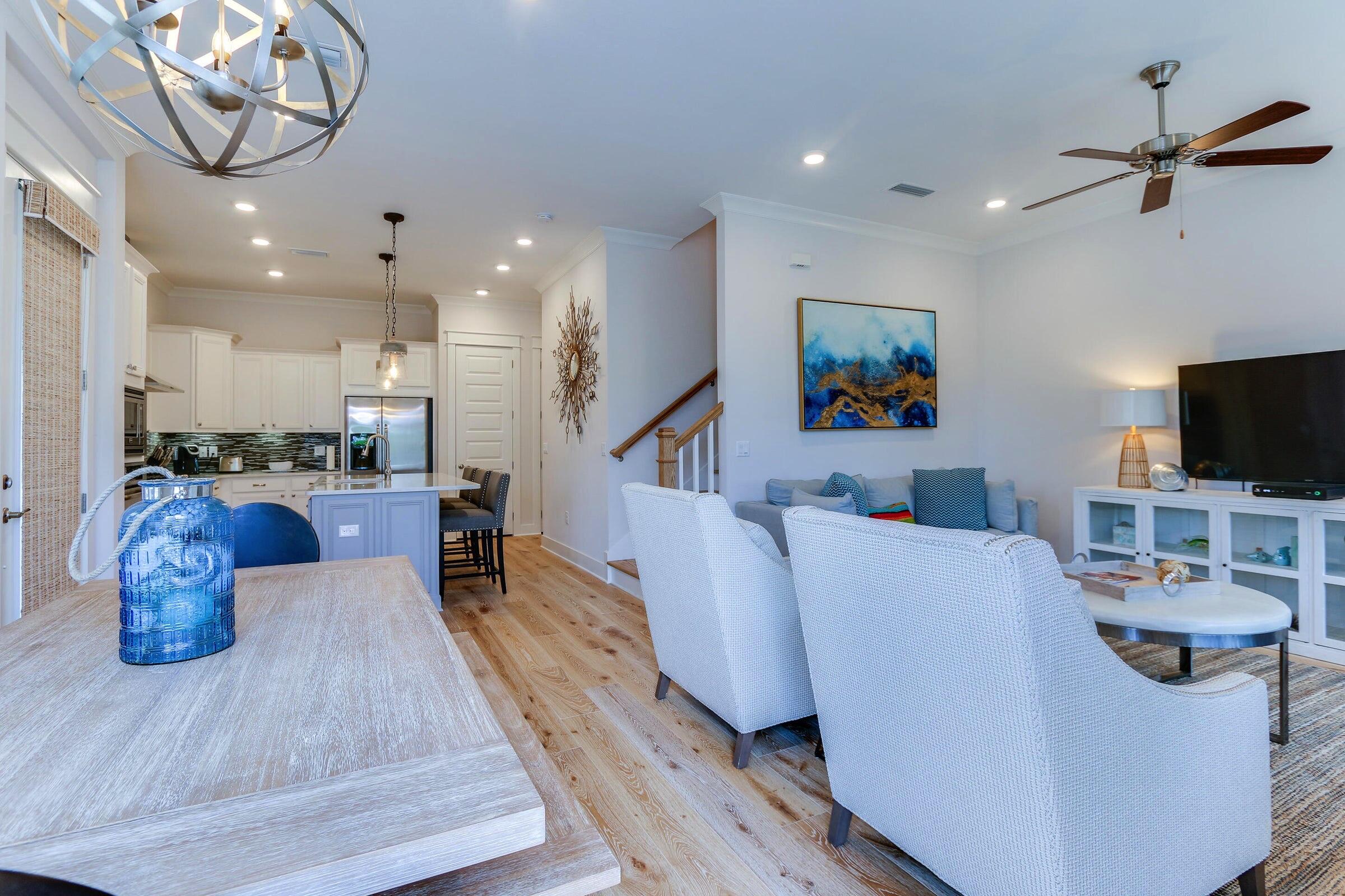 Prominence on 30a - Residential