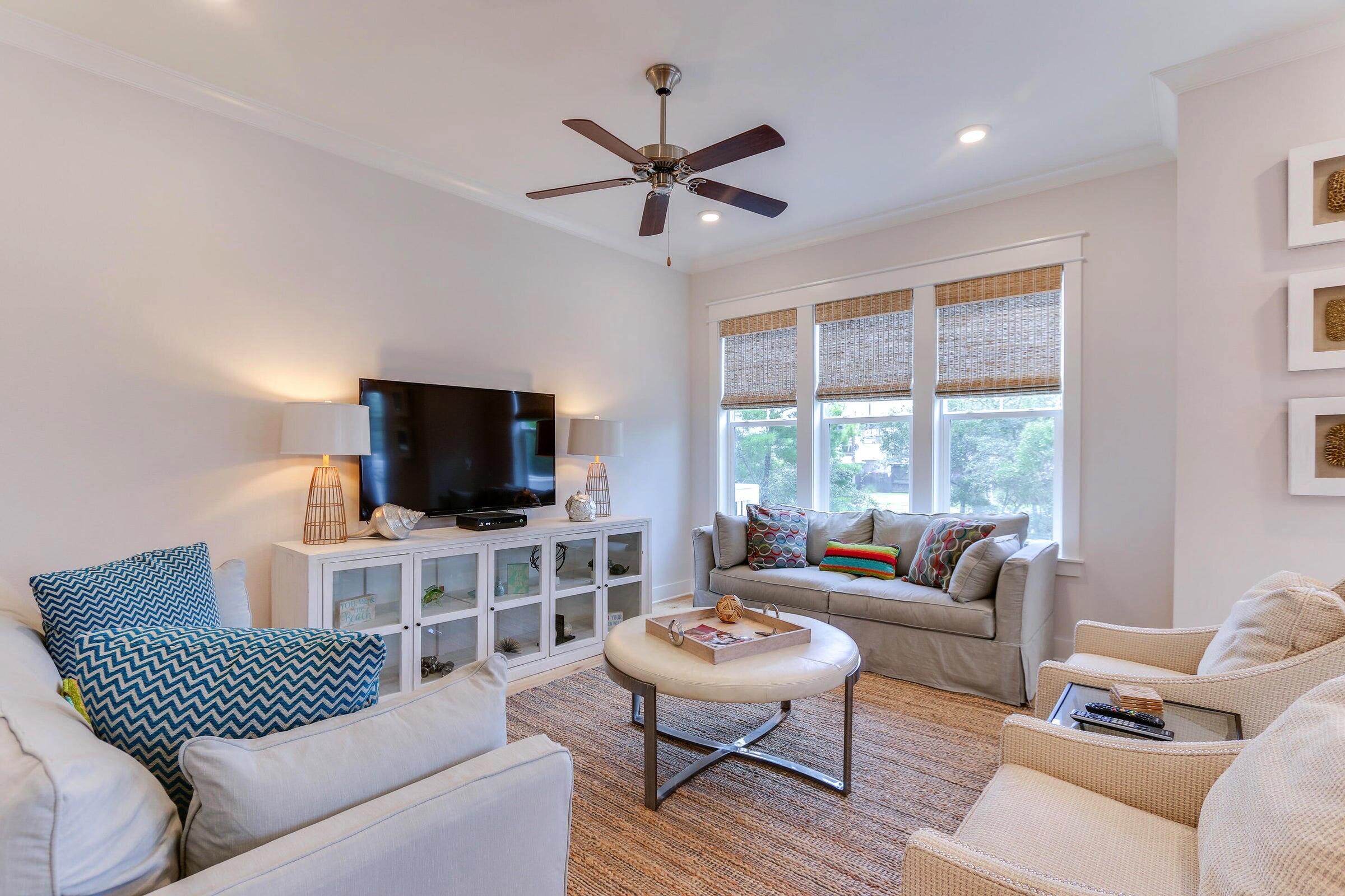 Prominence on 30a - Residential