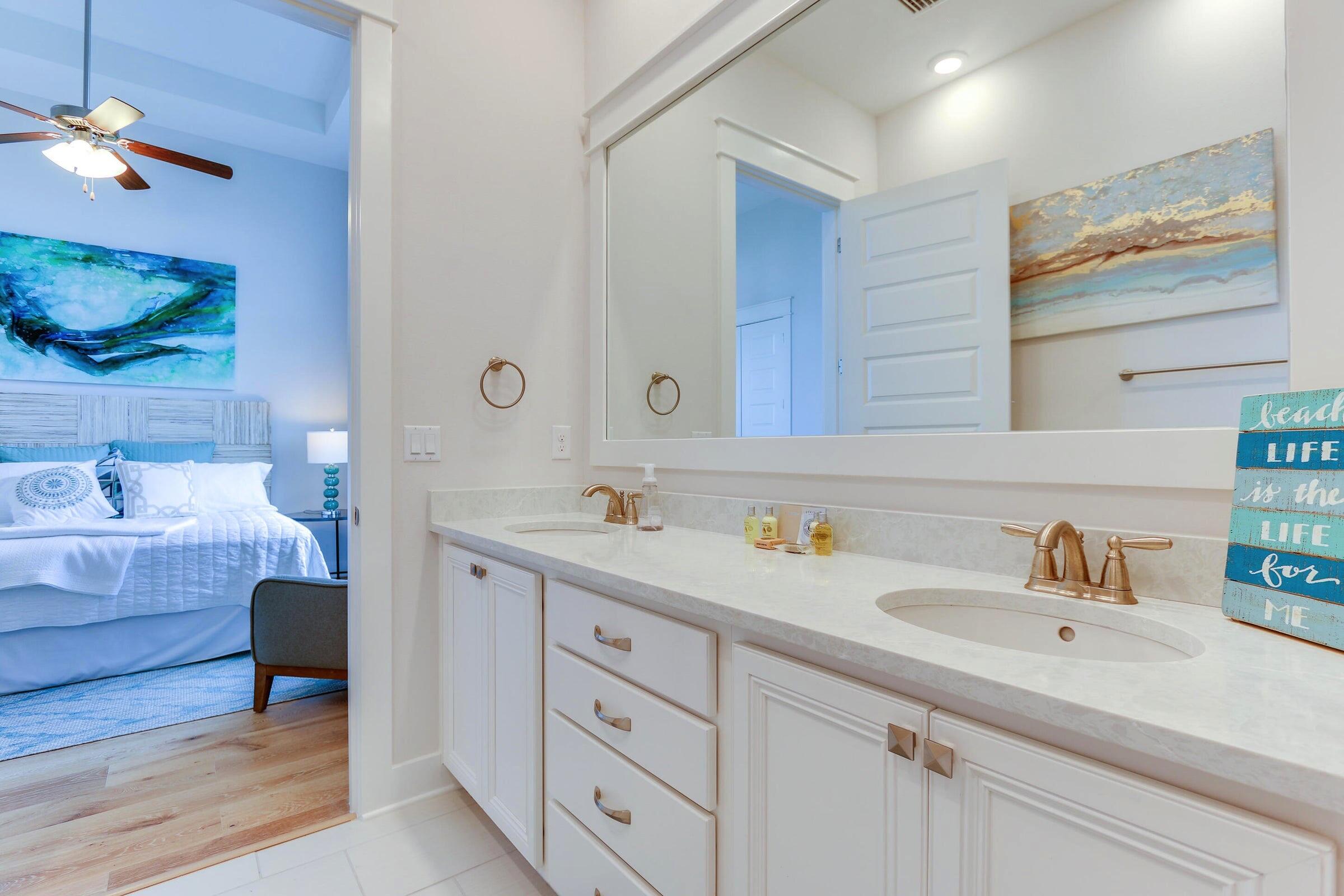 Prominence on 30a - Residential