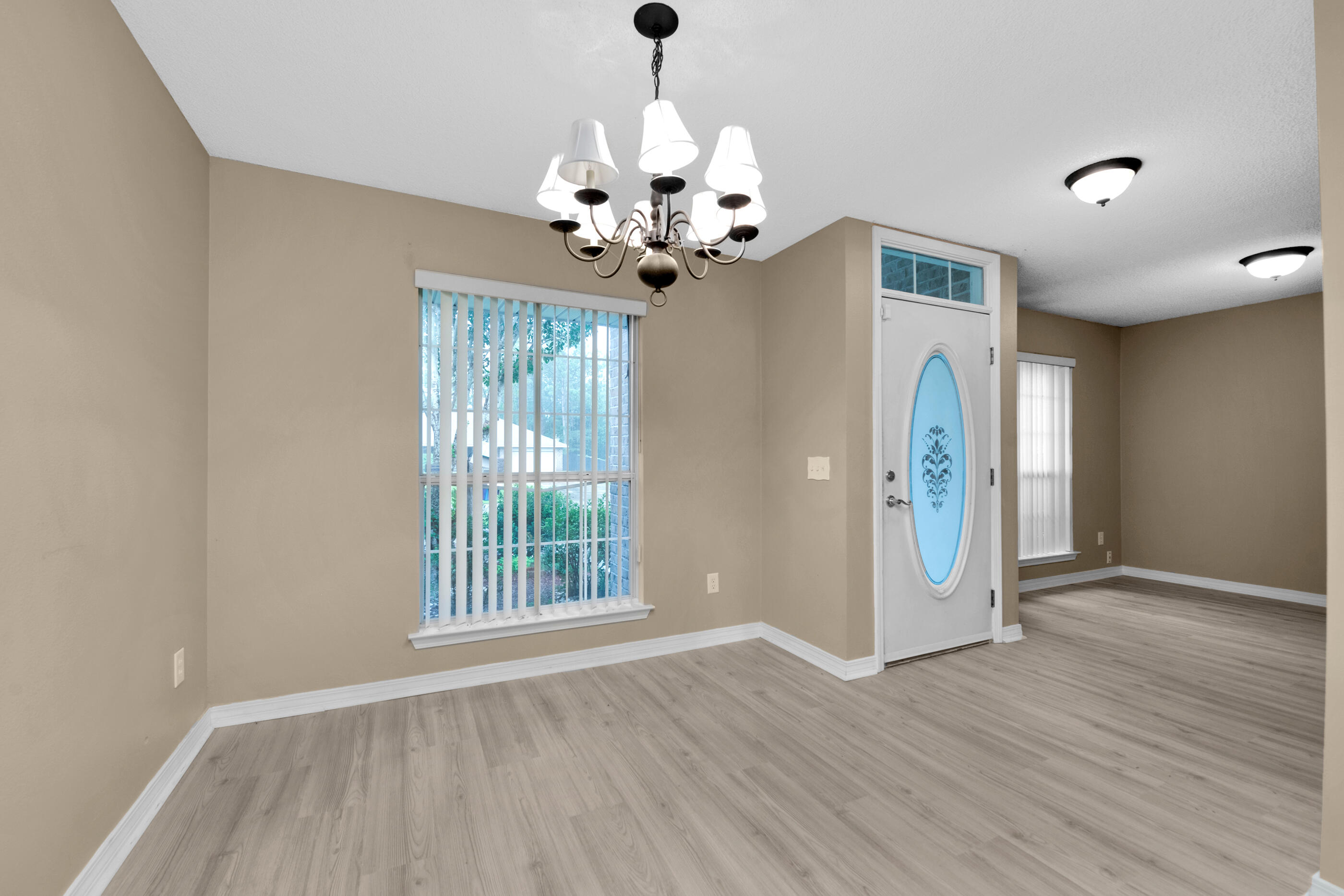 HOLLEY BY THE SEA - Residential