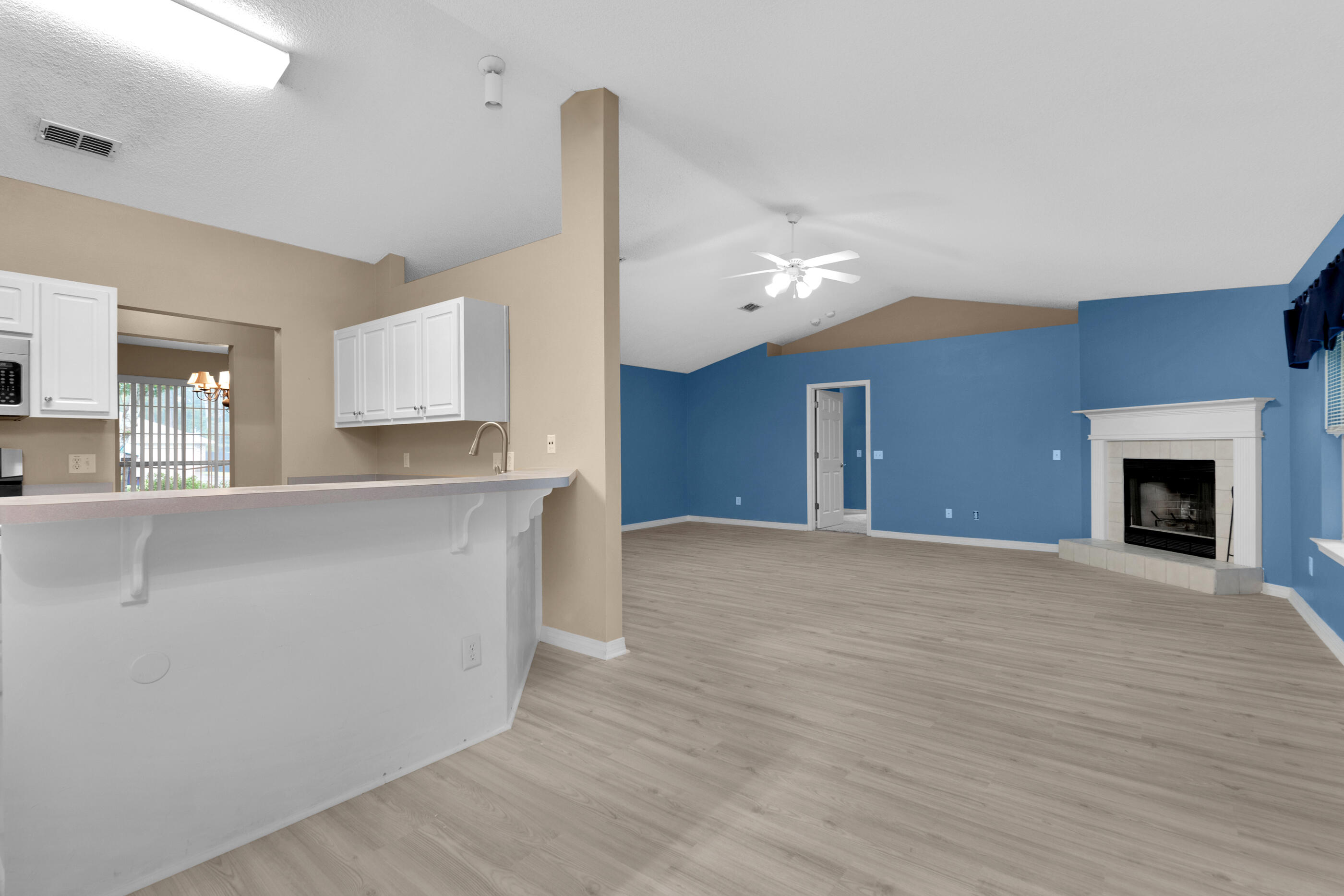 HOLLEY BY THE SEA - Residential