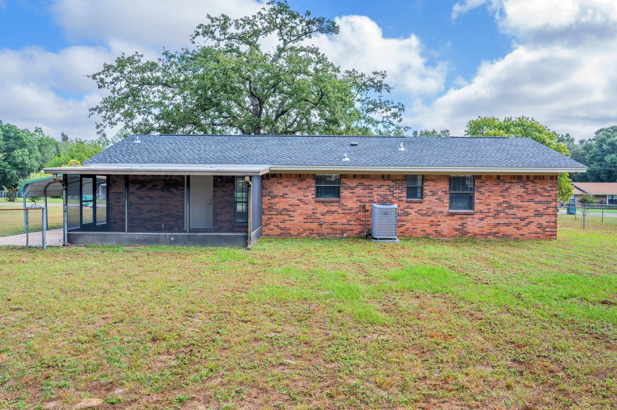 HERITAGE HILLS UNIT 1 - Residential