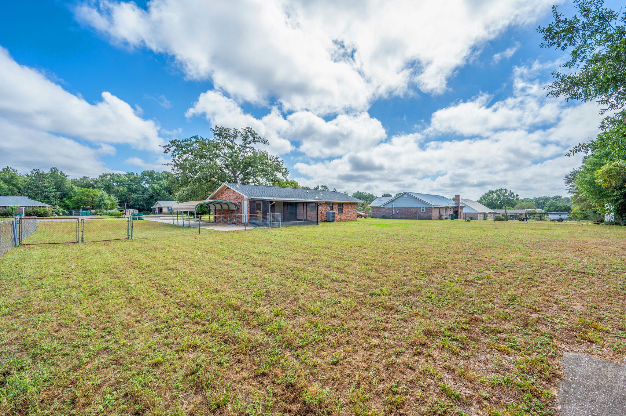 HERITAGE HILLS UNIT 1 - Residential