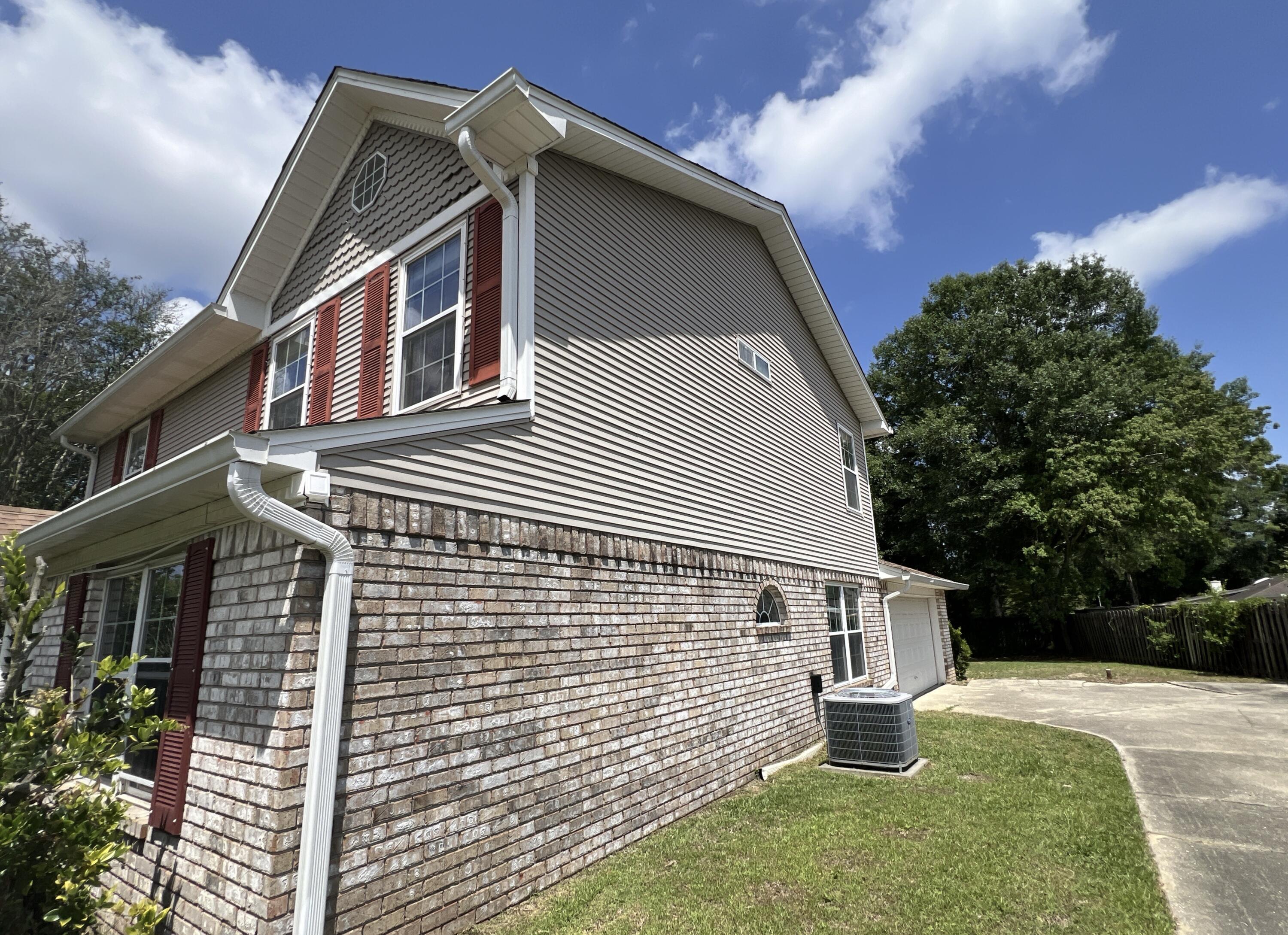 QUAIL RUN - Residential