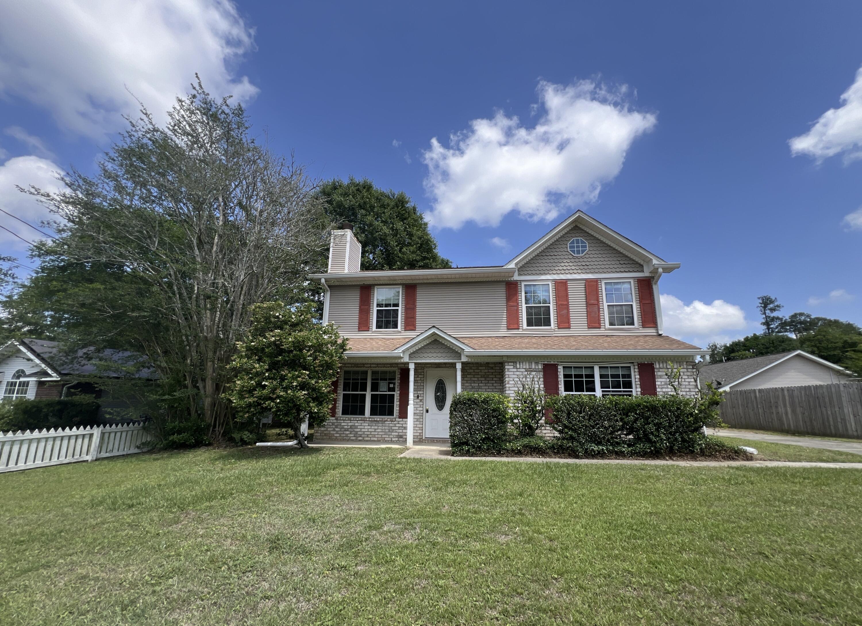 This generously sized 4 bedroom 2 and 1/2 bath REO home is one to see. If you are looking for that 'extra' space for your growing family, this may be the one. Located in Quail Run, just off 9 Mile R, this 1964 sf home is just a few miles from shopping, UWF, hospitals and more. This neighborhood is well sought after due to it's proximity to so many different amenities. This is a great opportunity to allow some sweat to really make that equity a reality. A definite must see to appreciate. This home is FHA Insurable with Escrow (IE). Call today!