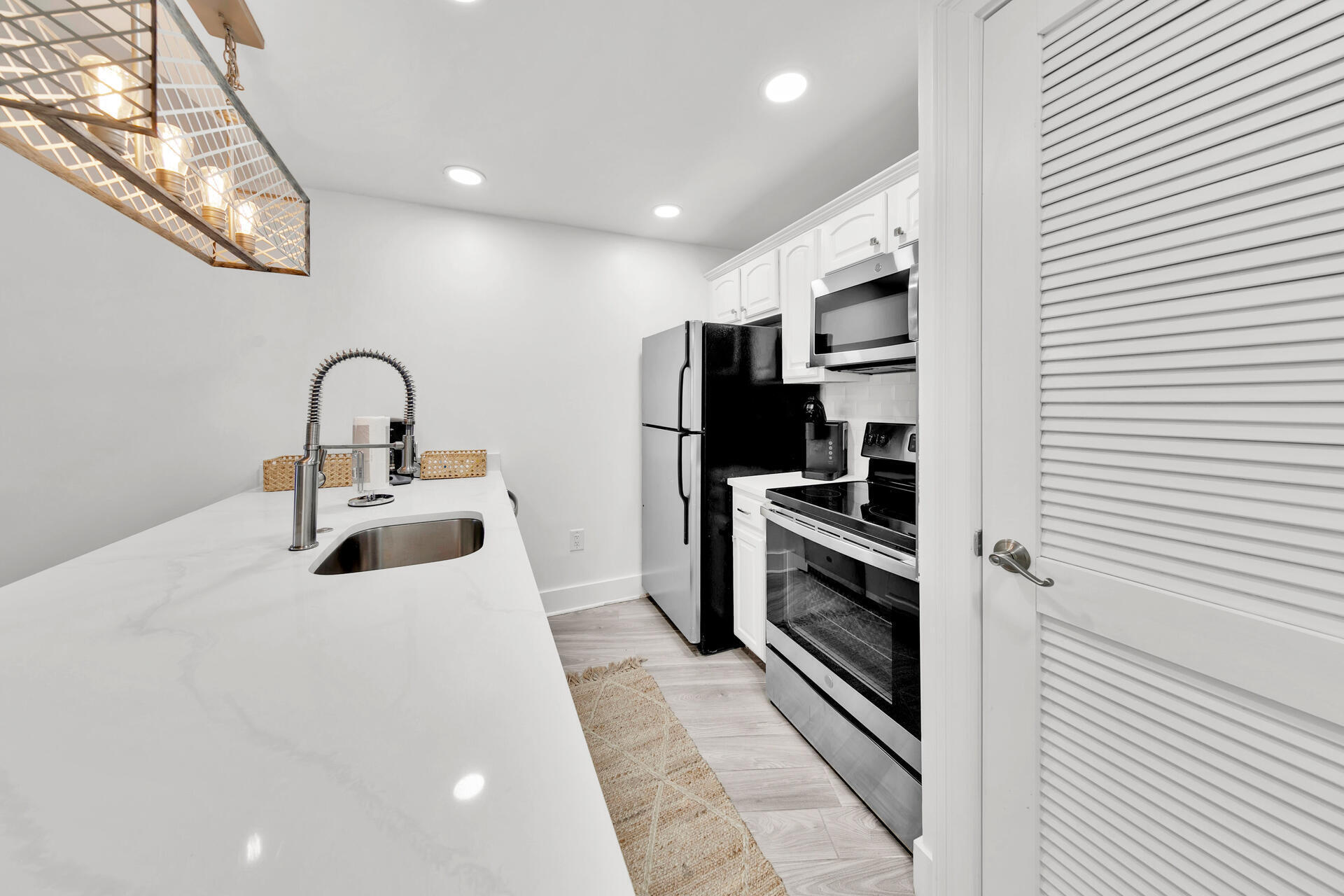 Carillon Beach Inn - Residential