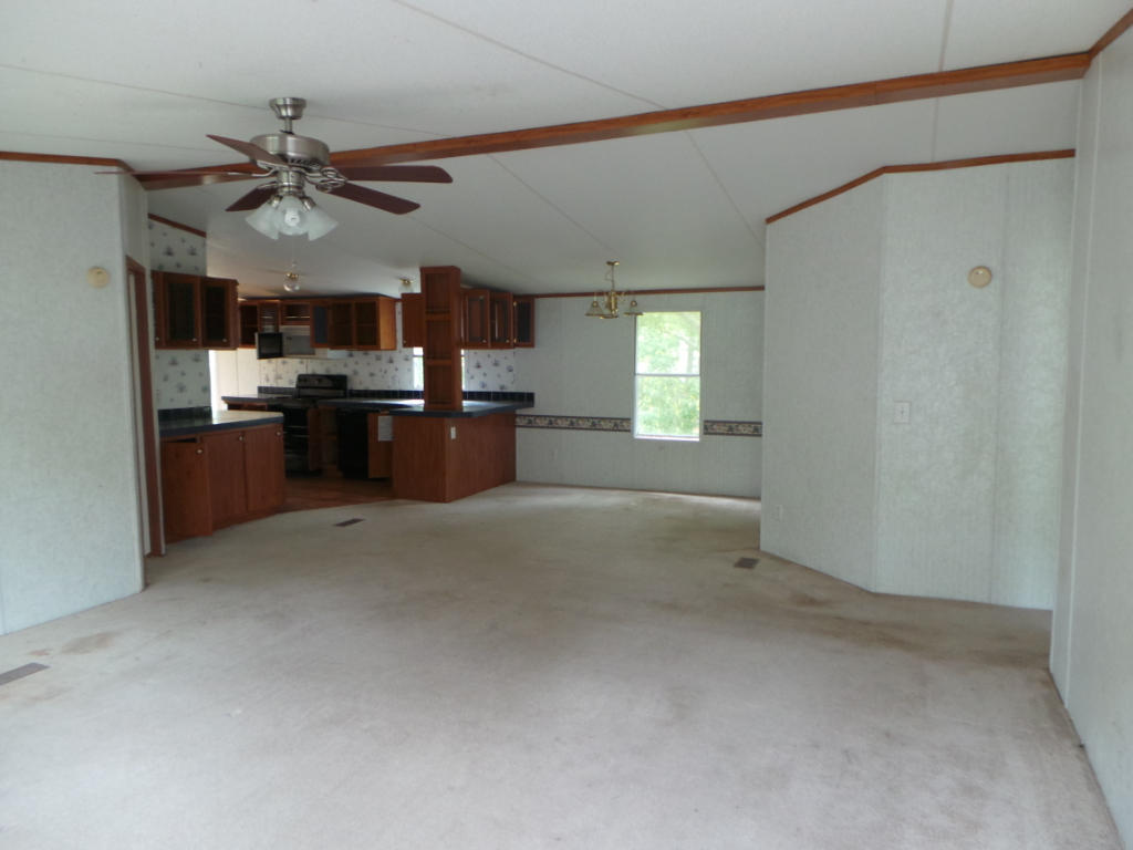 WYNNEHAVEN BEACH ESTATES - Residential