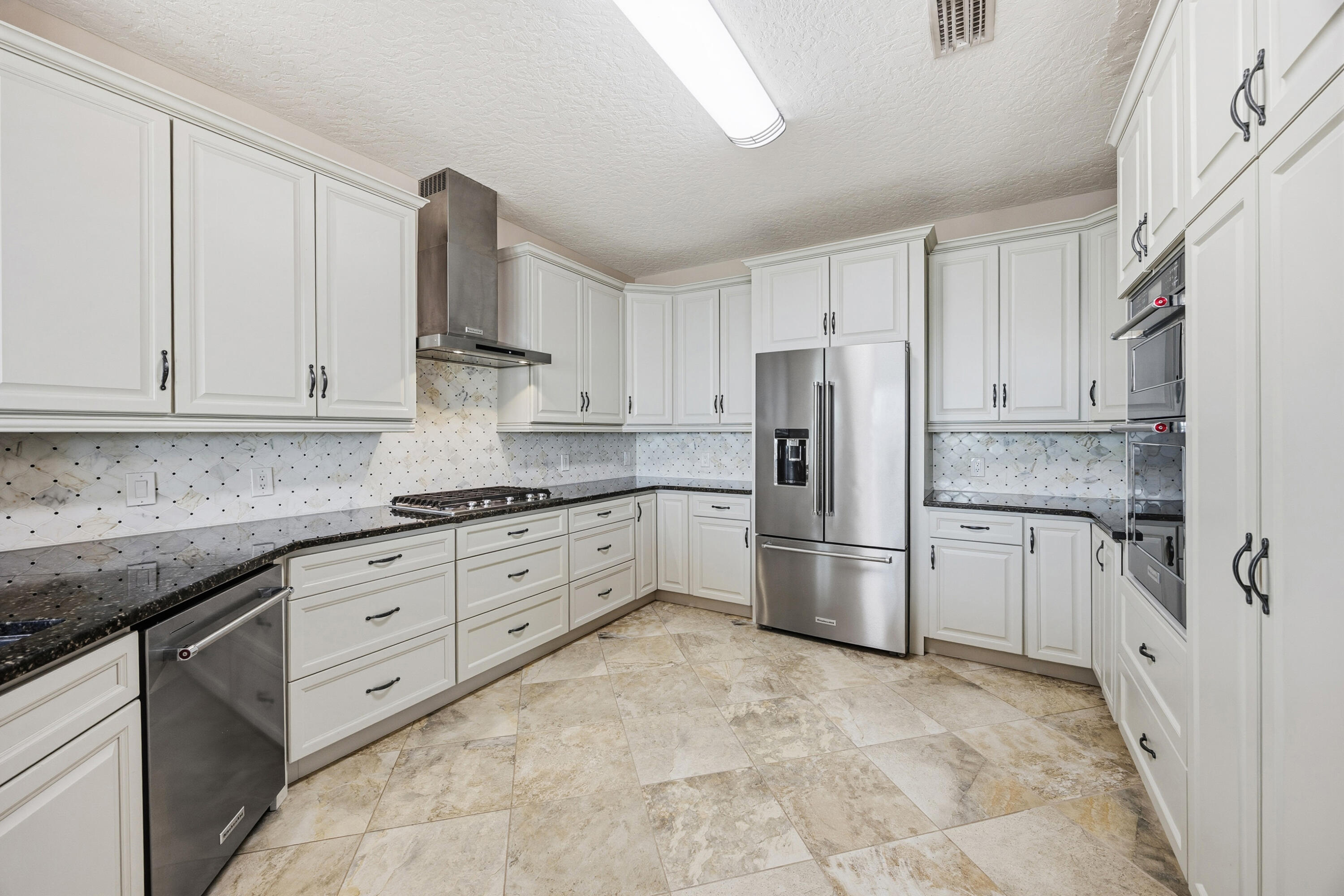 BAL HARBOUR OF SHALIMAR - Residential