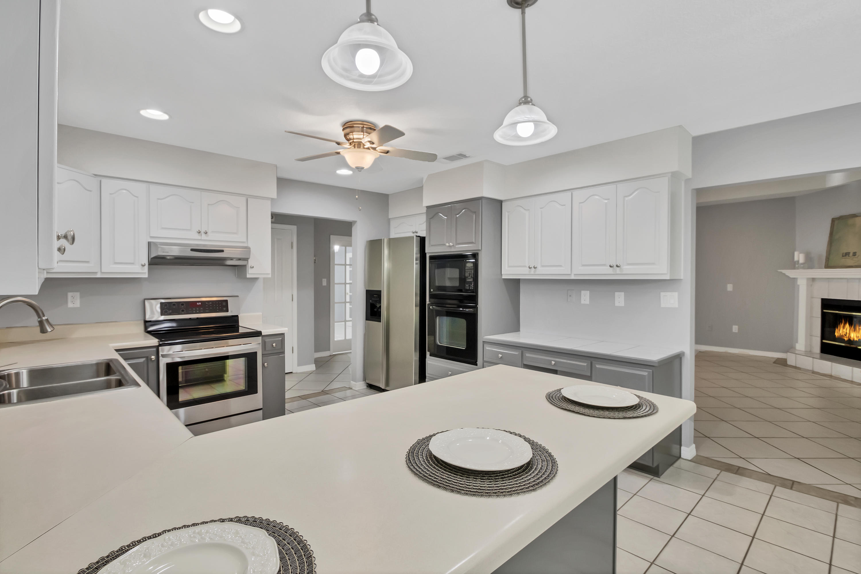 PARKWOOD ESTATES PH 5 BLUEWATER BAY - Residential