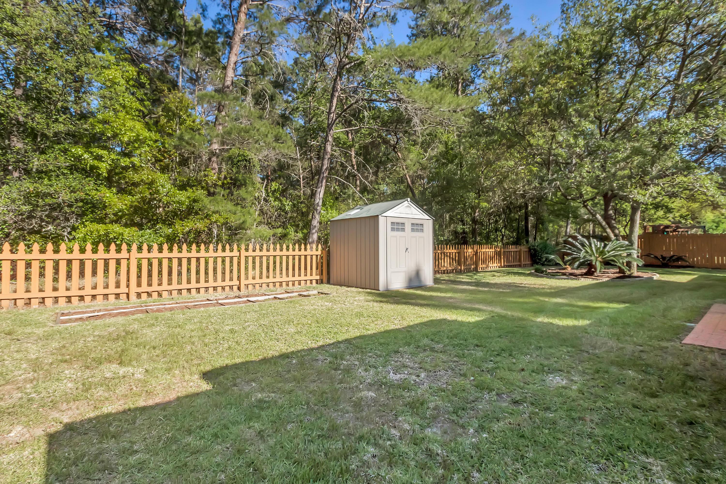 PARKWOOD ESTATES PH 5 BLUEWATER BAY - Residential