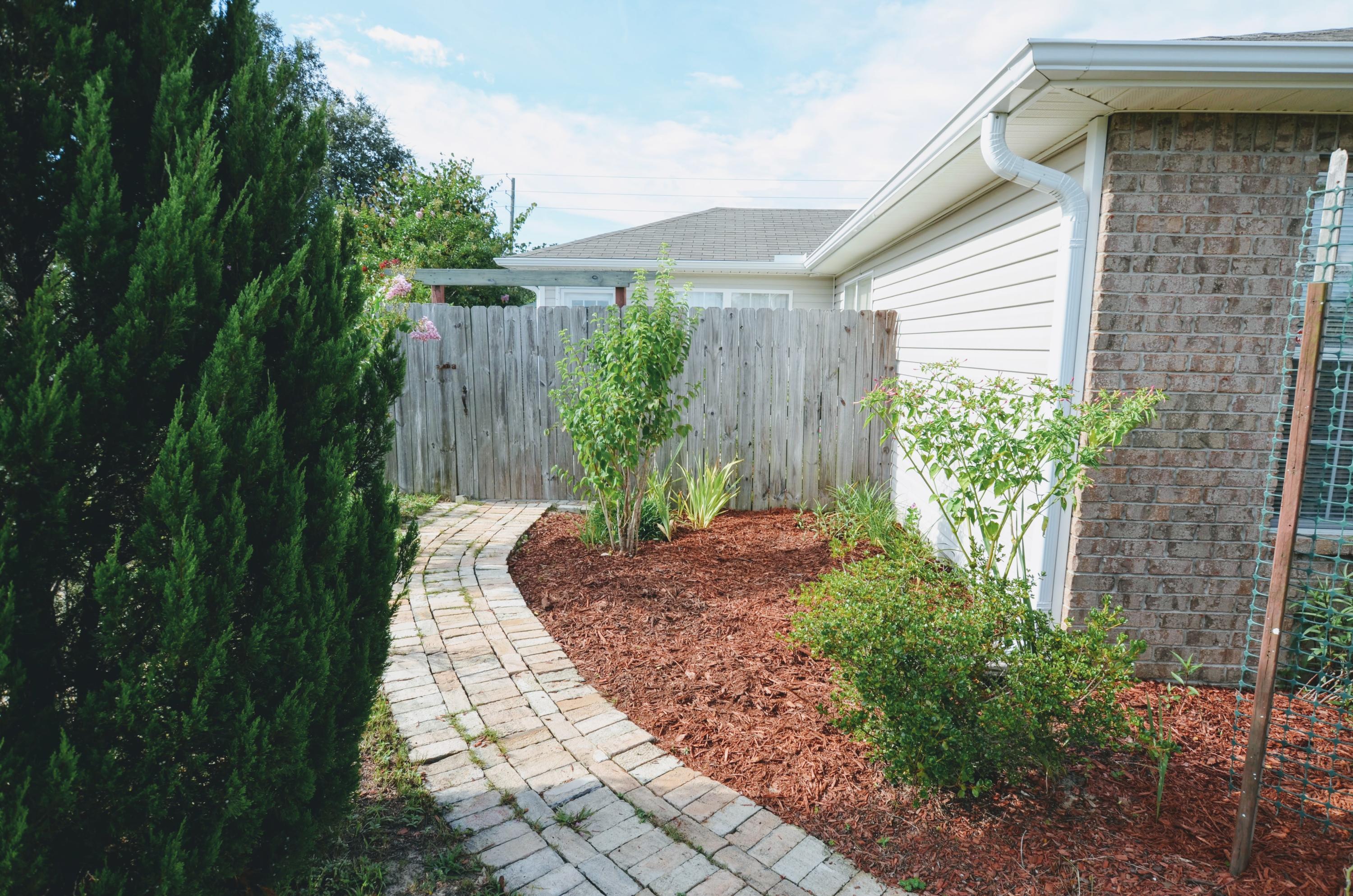 REDSTONE ESTATES - Residential