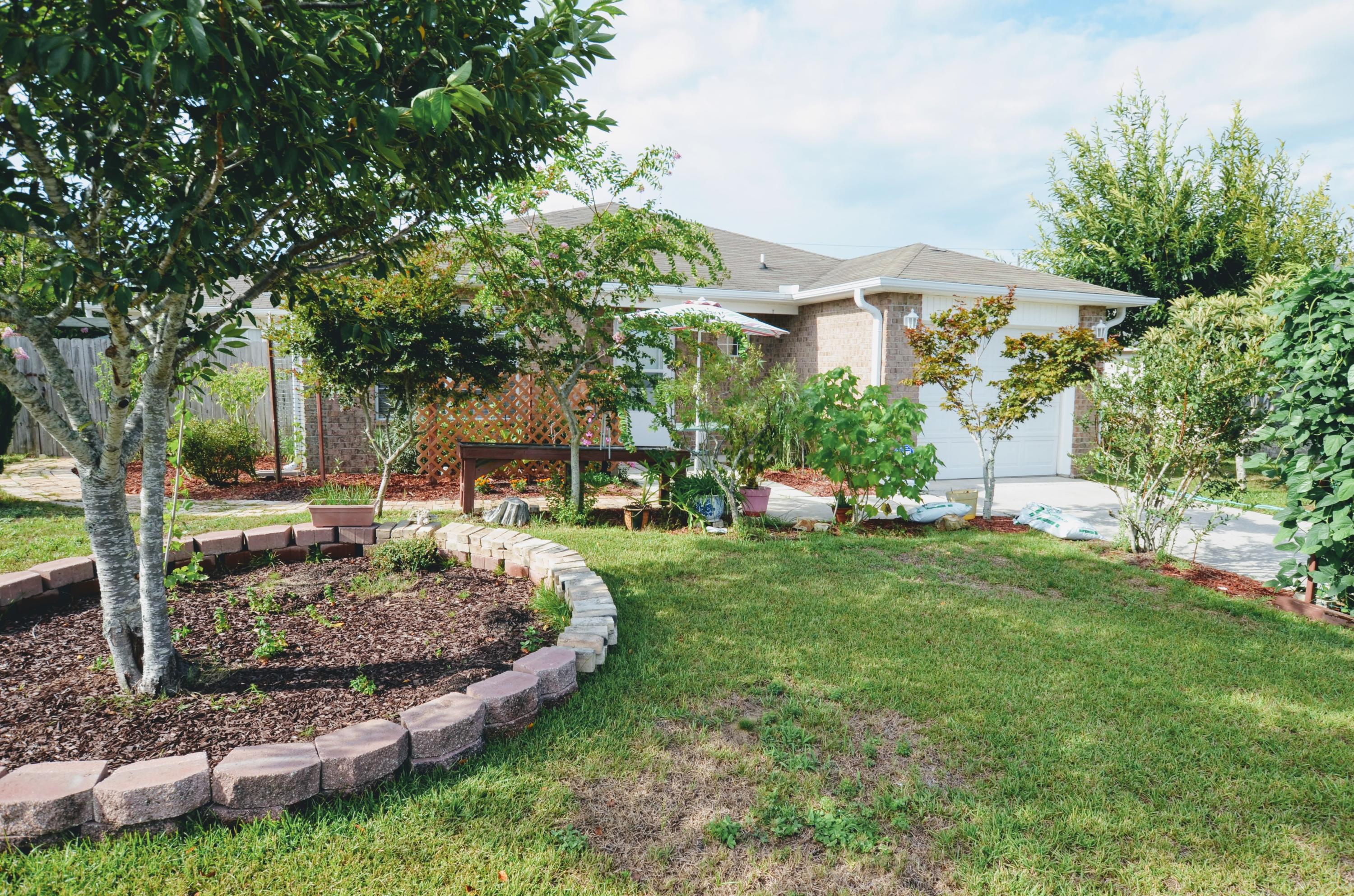 REDSTONE ESTATES - Residential