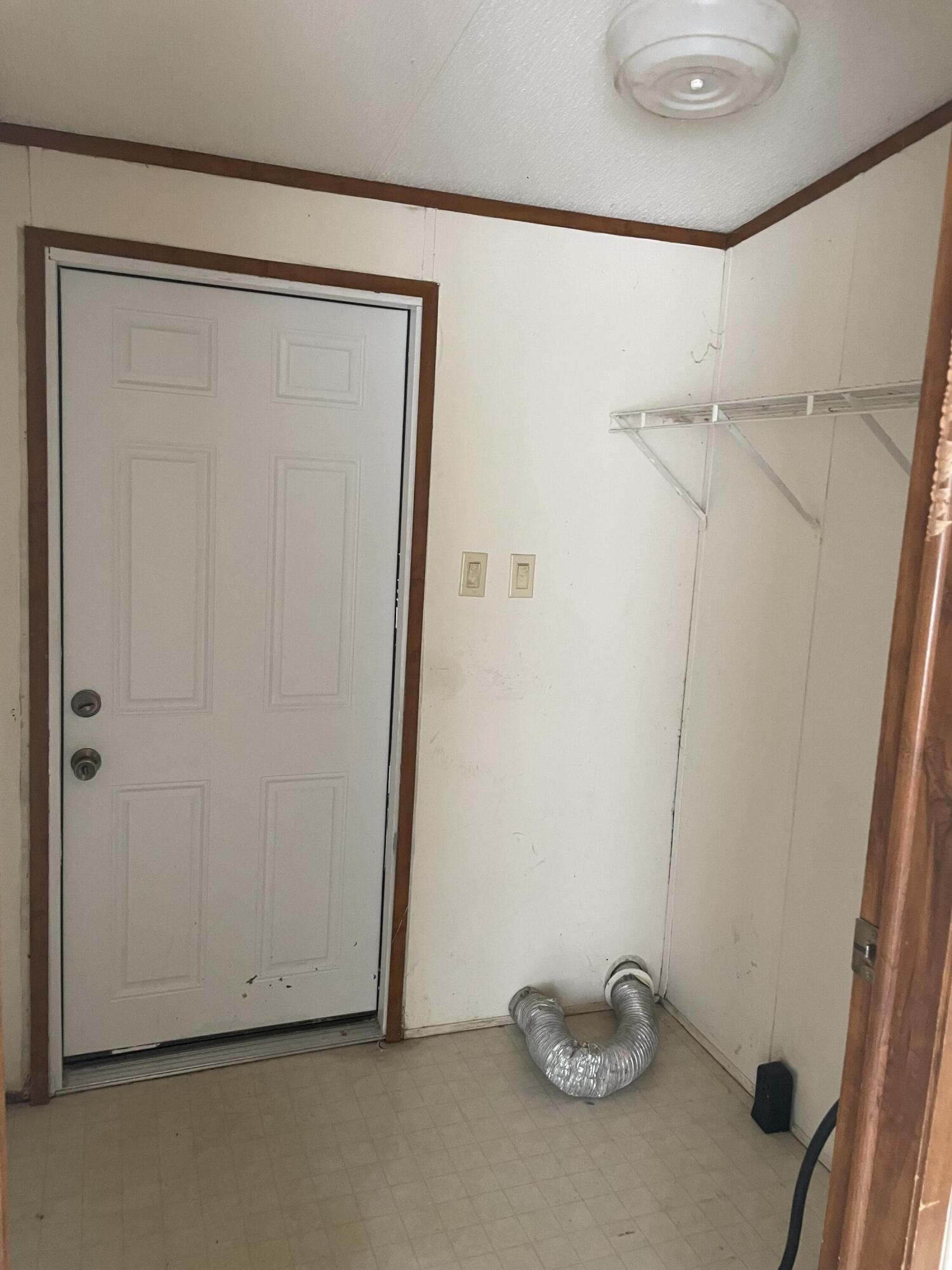 OAKWOOD HILLS UNIT 1 - Residential