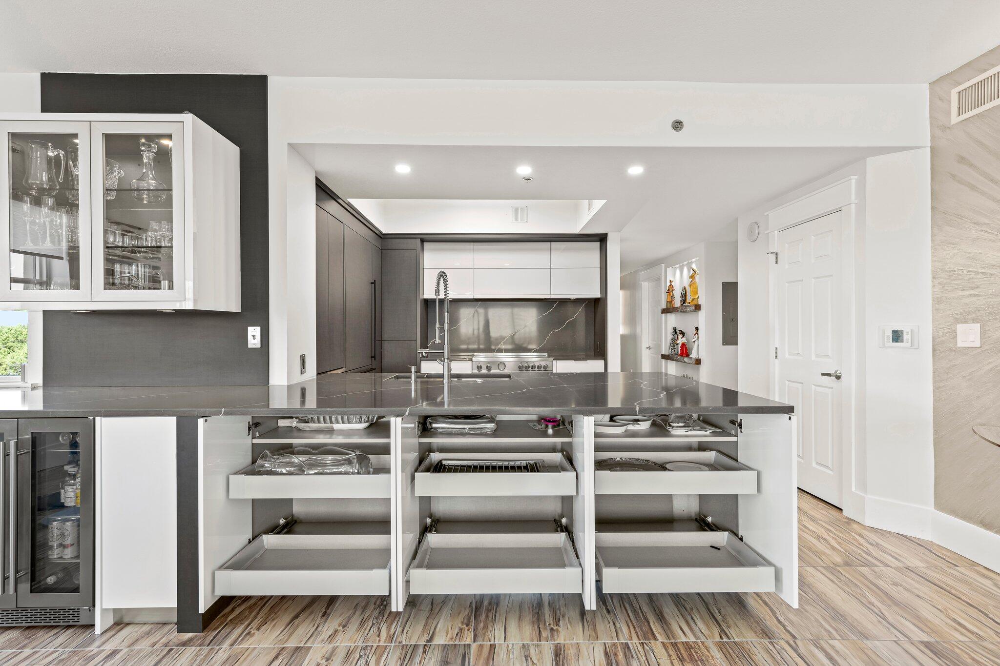 ARIEL DUNES II - Residential