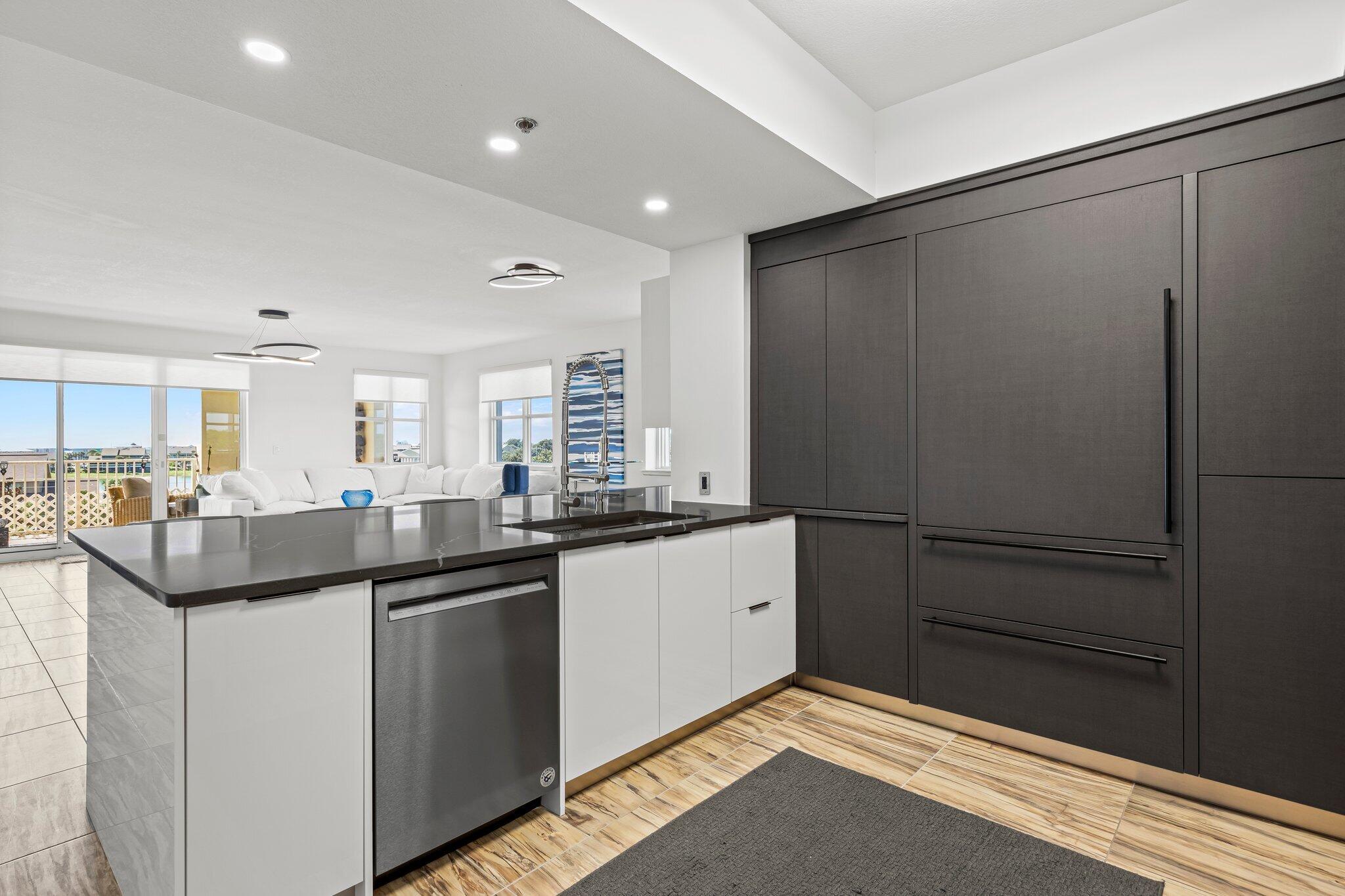 ARIEL DUNES II - Residential