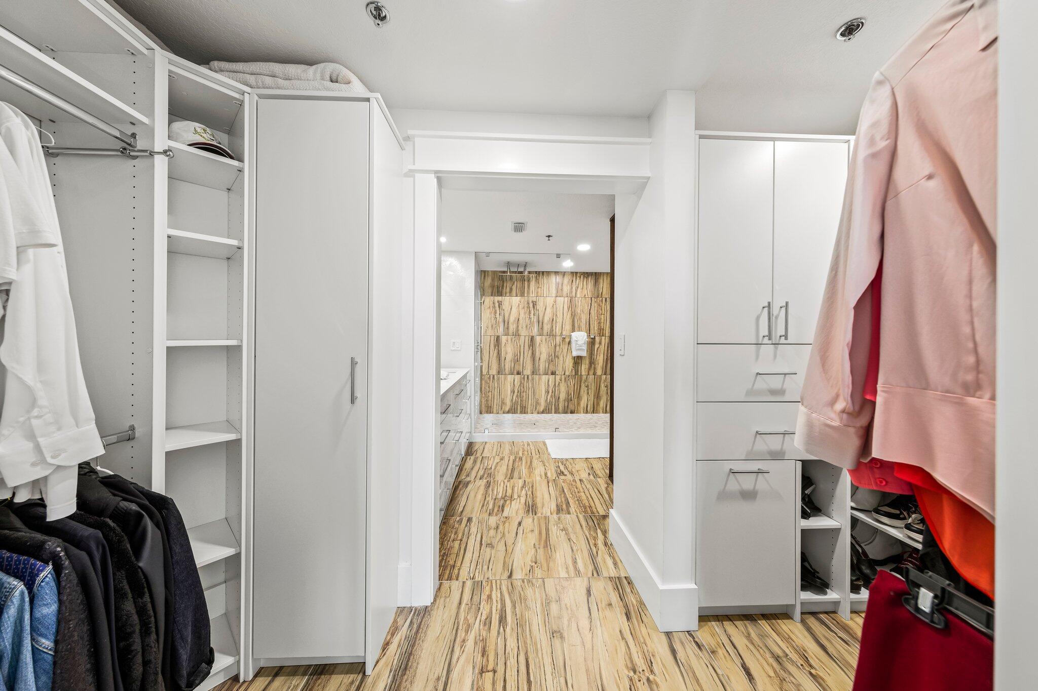 ARIEL DUNES II - Residential