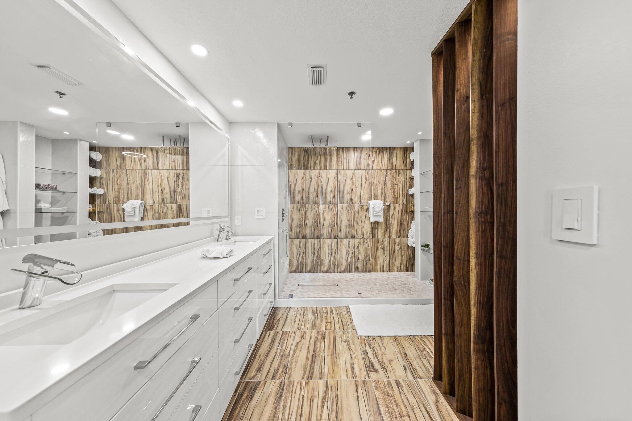 ARIEL DUNES II - Residential